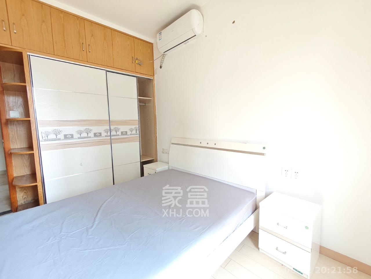 澳海澜庭  2室2厅1卫   1600.00元/月室内图