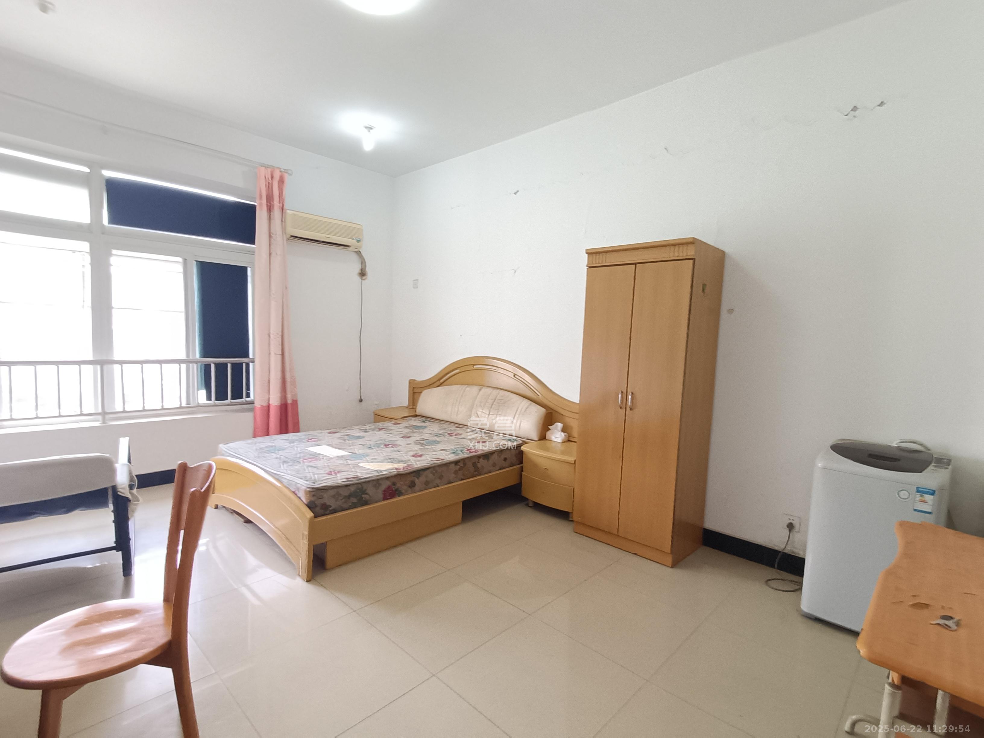 阳光新城 1室0厅0卫 1100.0元/月 阳光新城 1室0厅0卫 1100.0元/月室内图