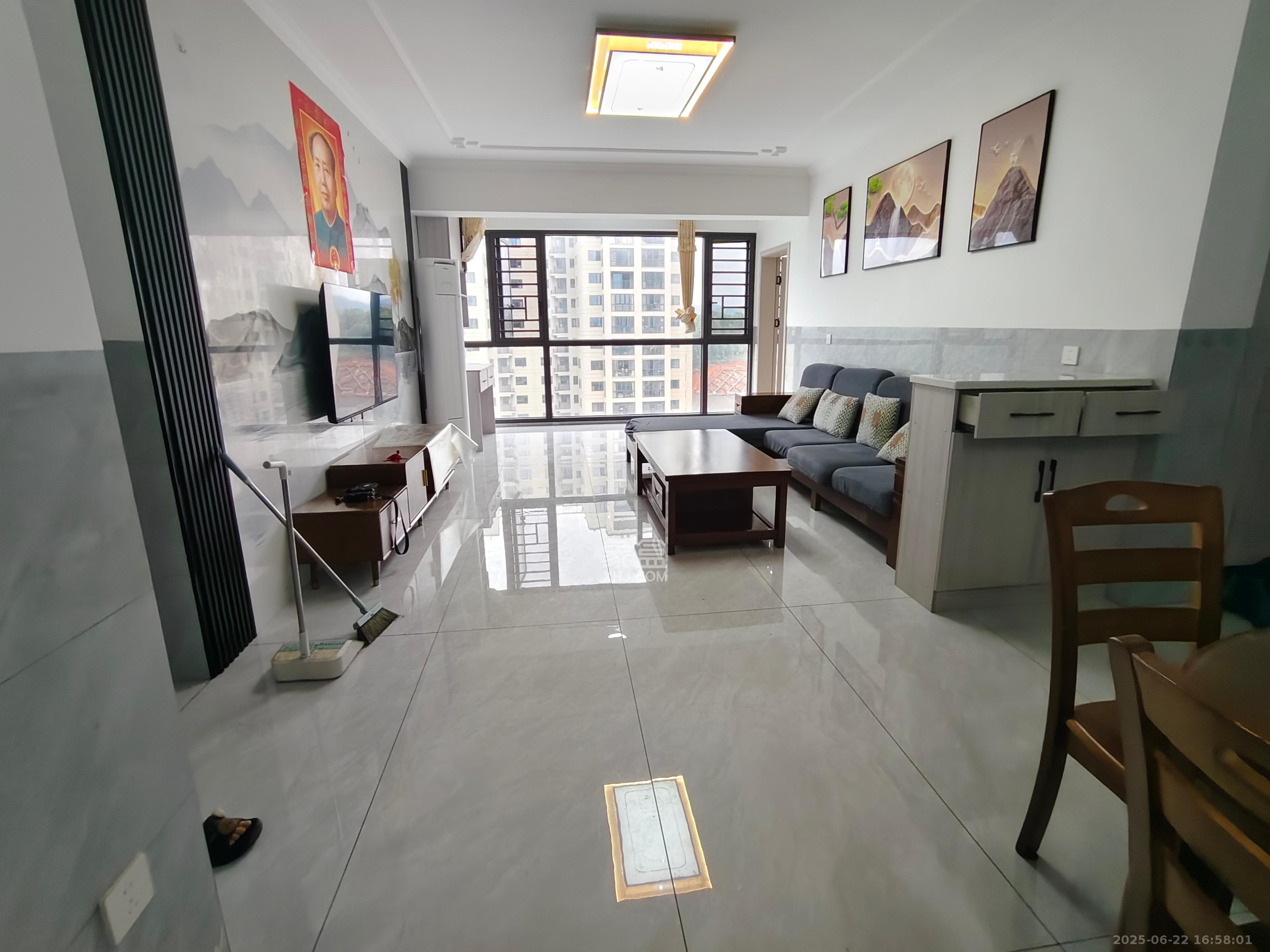 智达佳园 3室2厅2卫 2000.0元/月 智达佳园 3室2厅2卫 2000.0元/月室内图