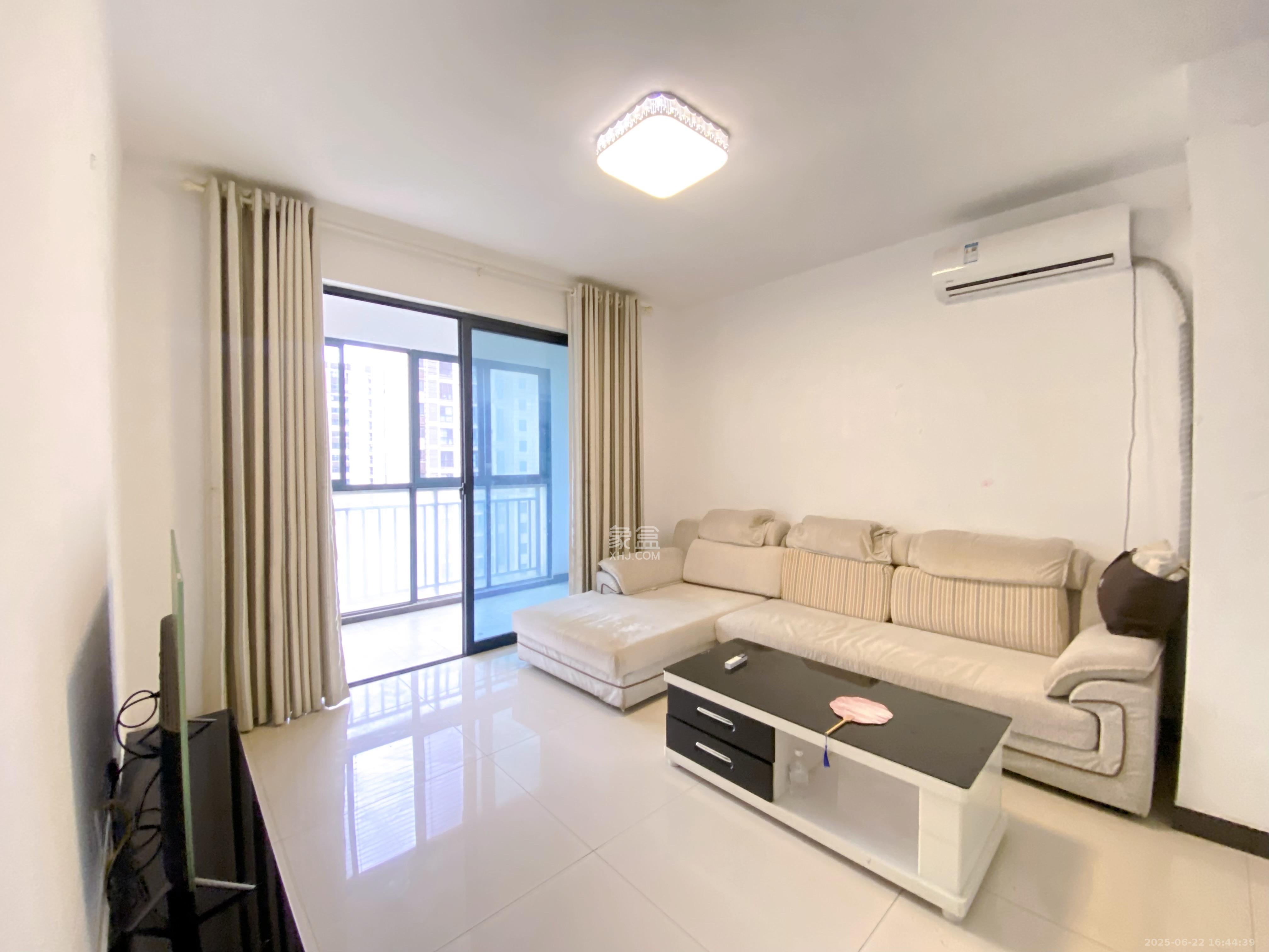 君康家园(梅溪湖七喜街)  3室2厅2卫    3200.0元/月 君康家园(梅溪湖七喜街)  3室2厅2卫    3200.0元/月室内图