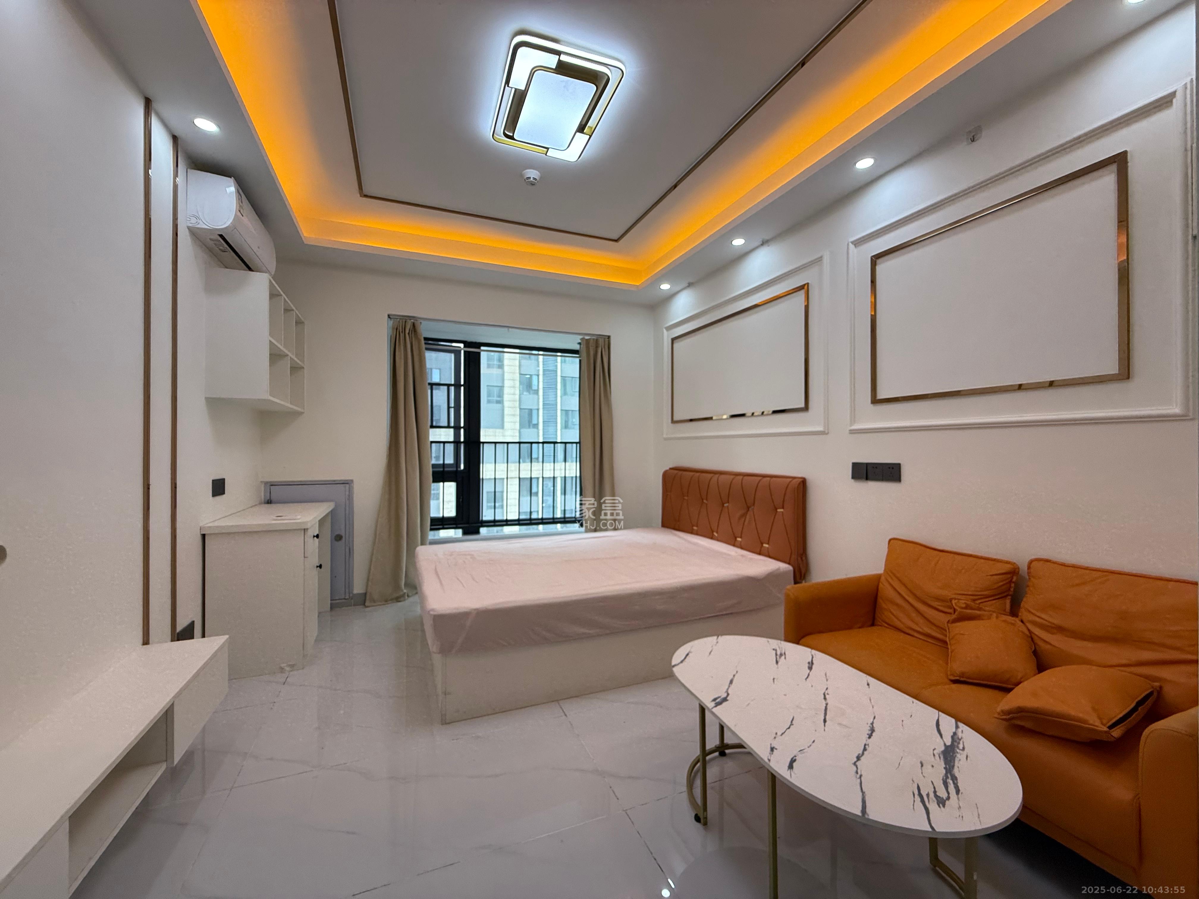 碧桂园城市之光  1室1厅1卫    1600.0元/月 碧桂园城市之光  1室1厅1卫    1600.0元/月室内图