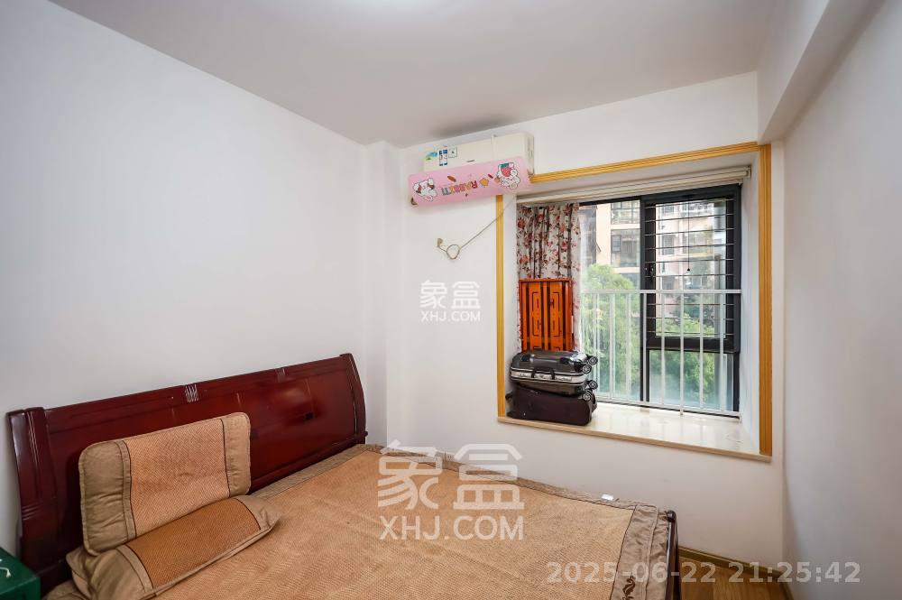 西城龙庭  2室2厅1卫   2300.00元/月室内图