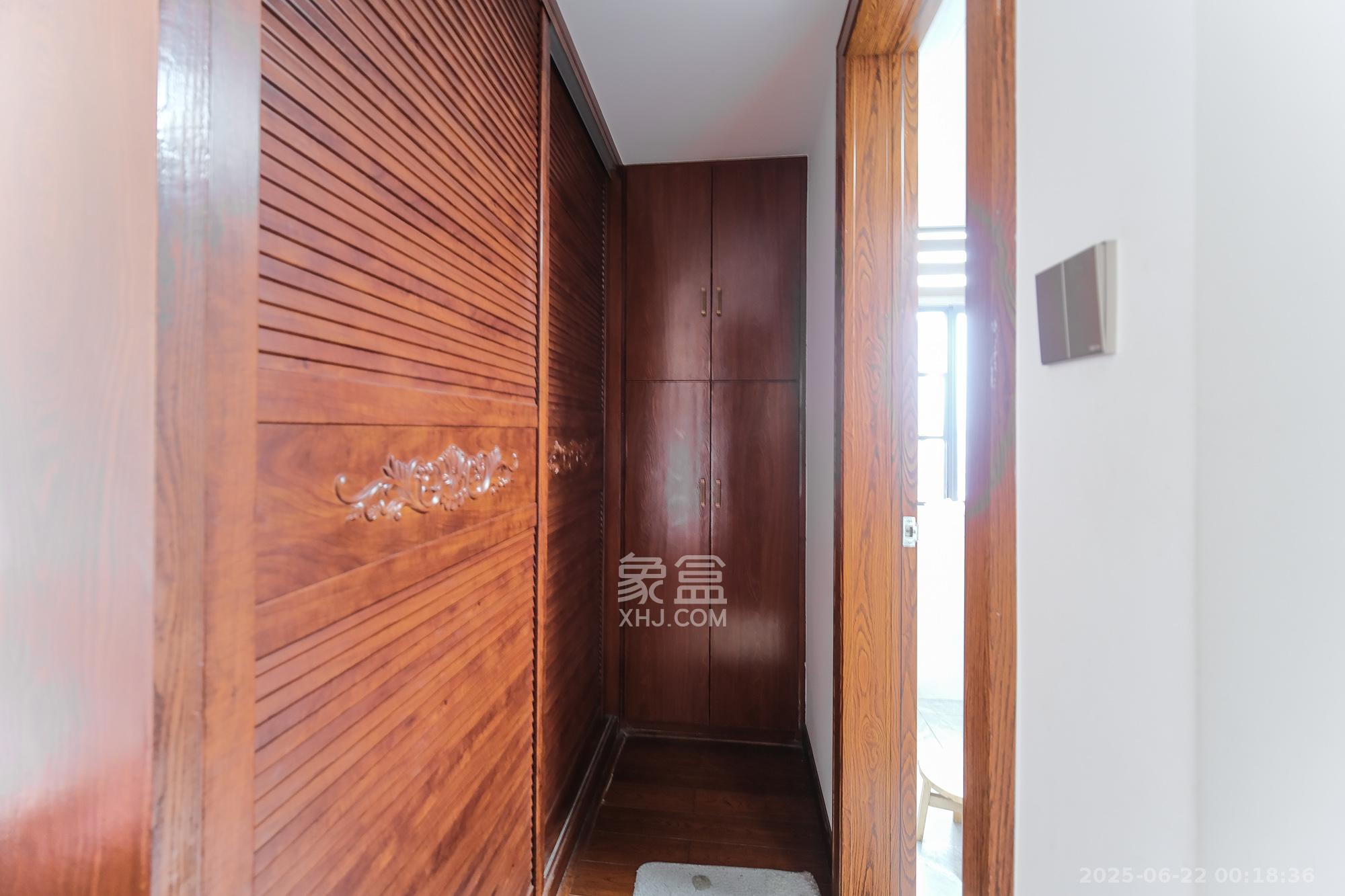 星雅美辰 4室2厅2卫 125.0万 星雅美辰 4室2厅2卫 125.0万其他