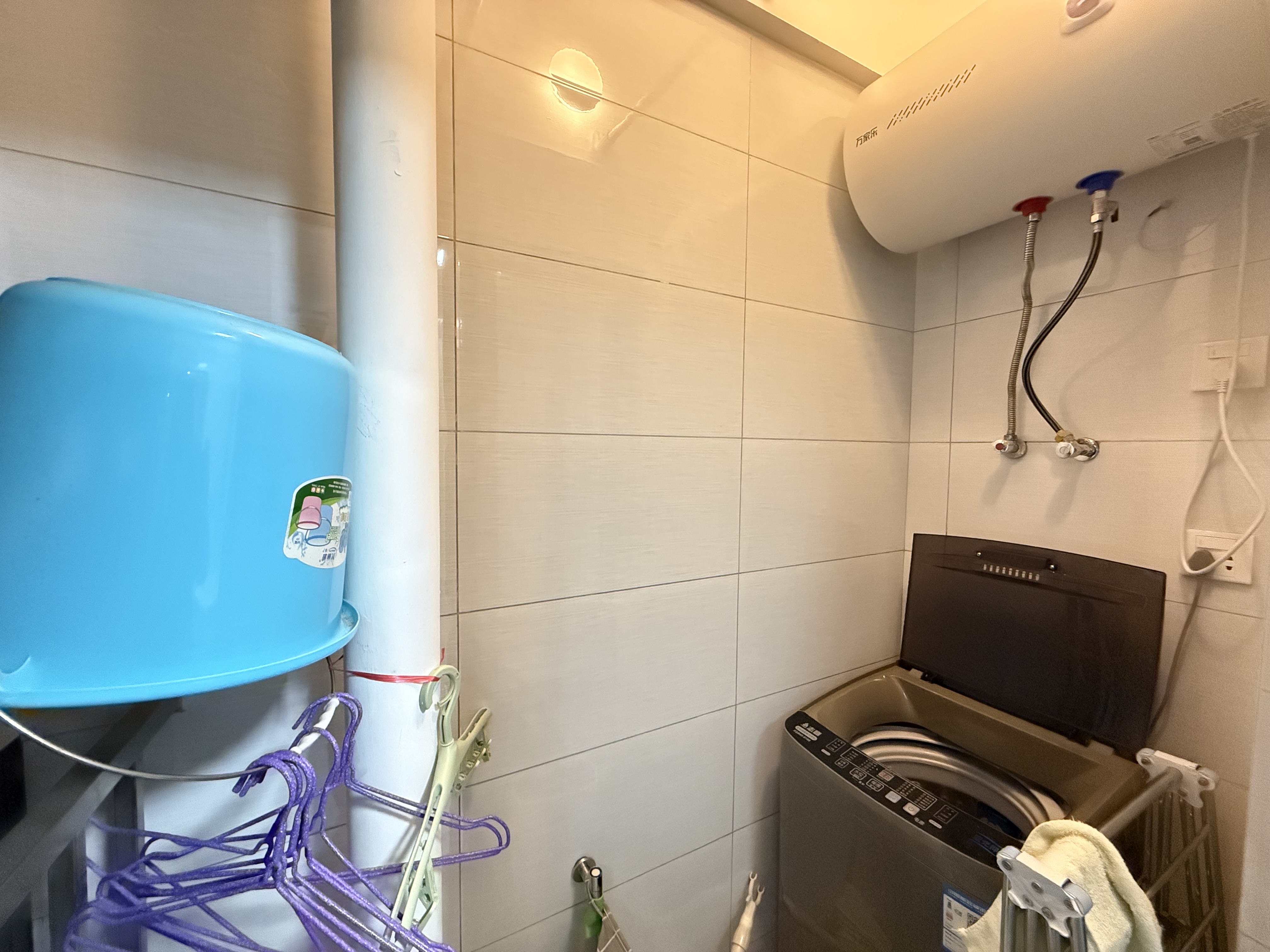 东站国际 1室1厅1卫 2000.0元/月 东站国际 1室1厅1卫 2000.0元/月室内图