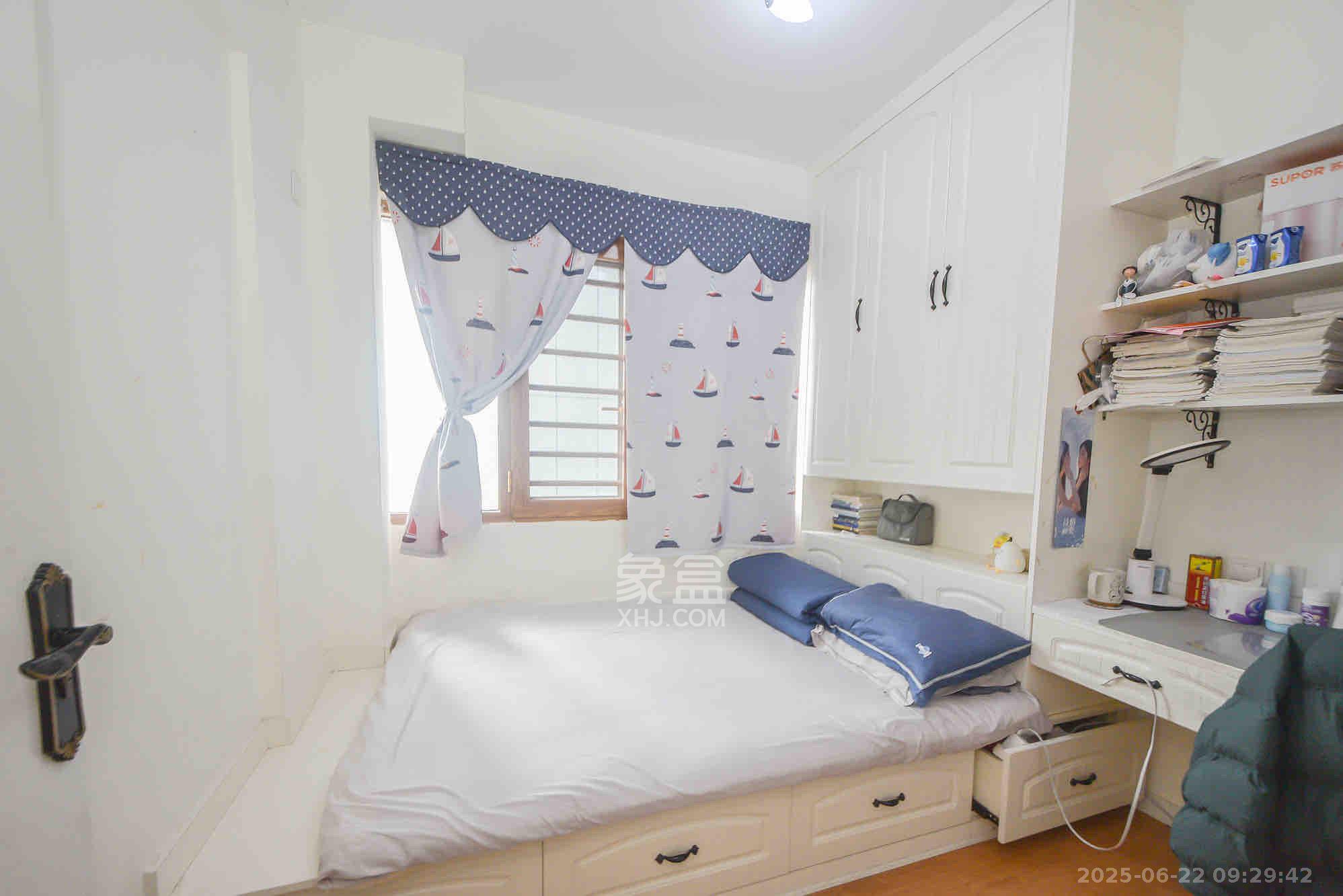 云鼎公馆 4室1厅1卫 2800.0元/月 云鼎公馆 4室1厅1卫 2800.0元/月室内图