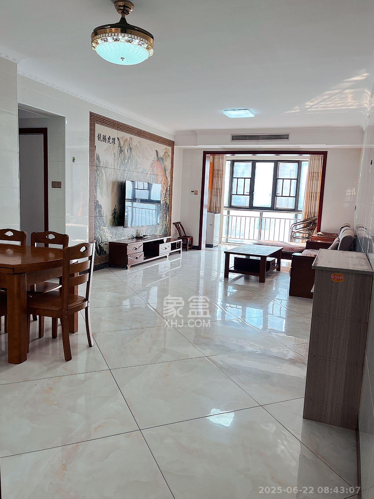 和康园小区  3室2厅1卫   1900.00元/月室内图