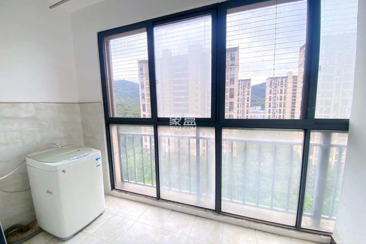 君康家园(梅溪湖七喜街)  3室2厅2卫    3200.0元/月 君康家园(梅溪湖七喜街)  3室2厅2卫    3200.0元/月室内图