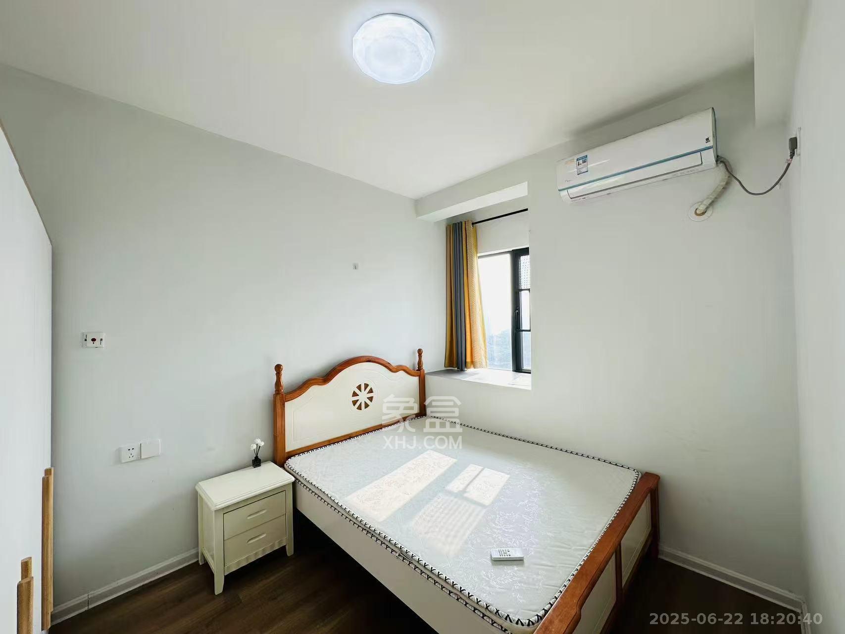 凯悦名城(泰悦公寓) 2室2厅1卫 2500.0元/月 凯悦名城(泰悦公寓) 2室2厅1卫 2500.0元/月室内图