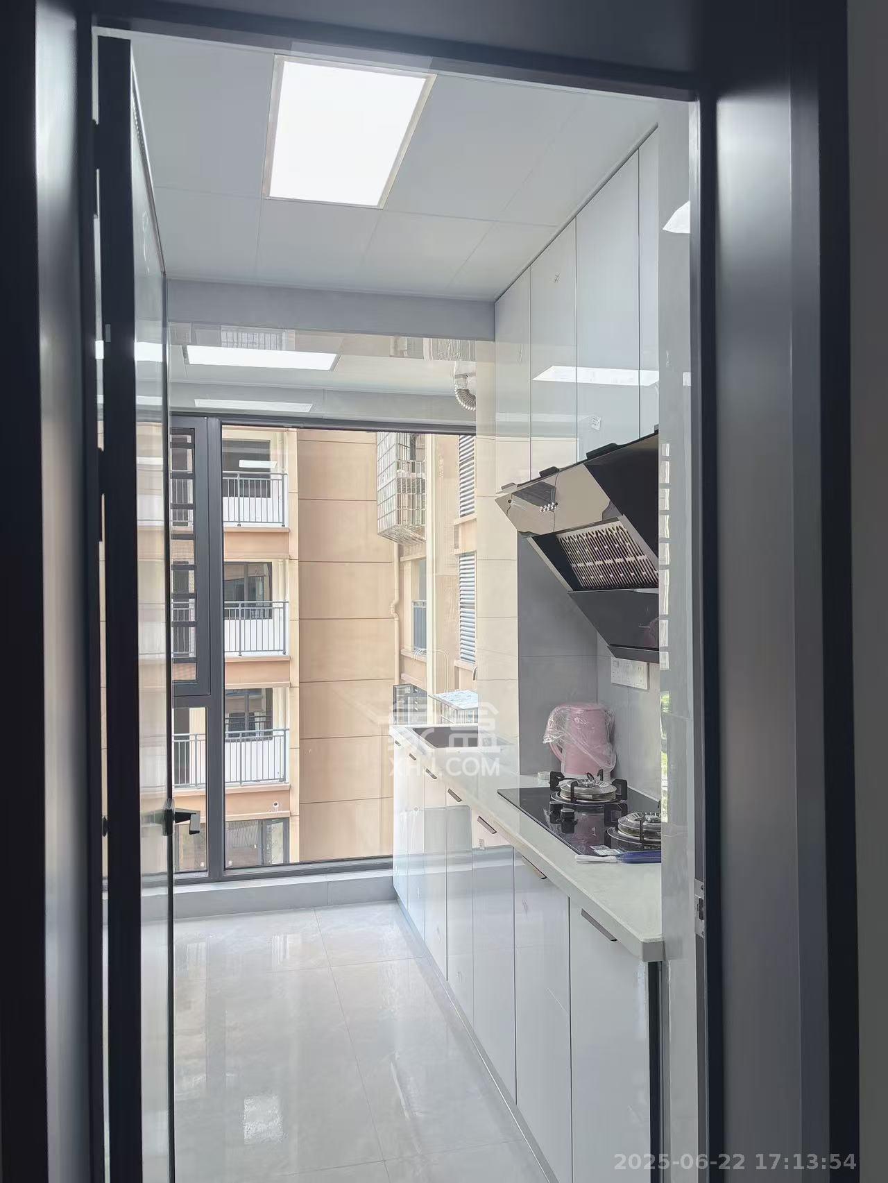 唐桂家园 1室0厅0卫 1700.0元/月 唐桂家园 1室0厅0卫 1700.0元/月室内图