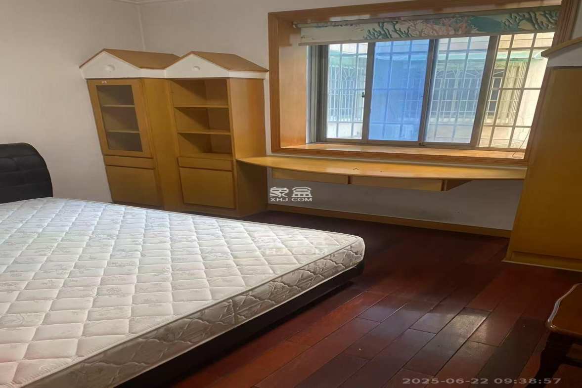 科教新村 4室2厅2卫 3000.0元/月 科教新村 4室2厅2卫 3000.0元/月室内图