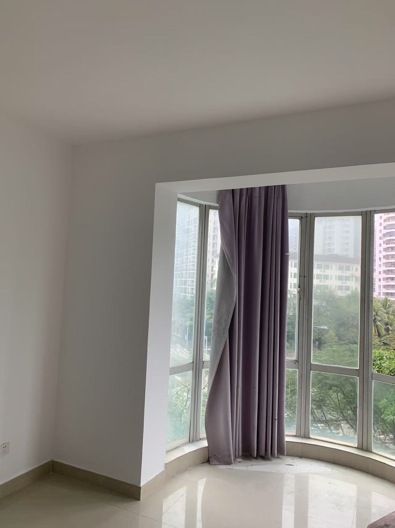 银通花园 3室2厅2卫 2600.0元/月 银通花园 3室2厅2卫 2600.0元/月室内图