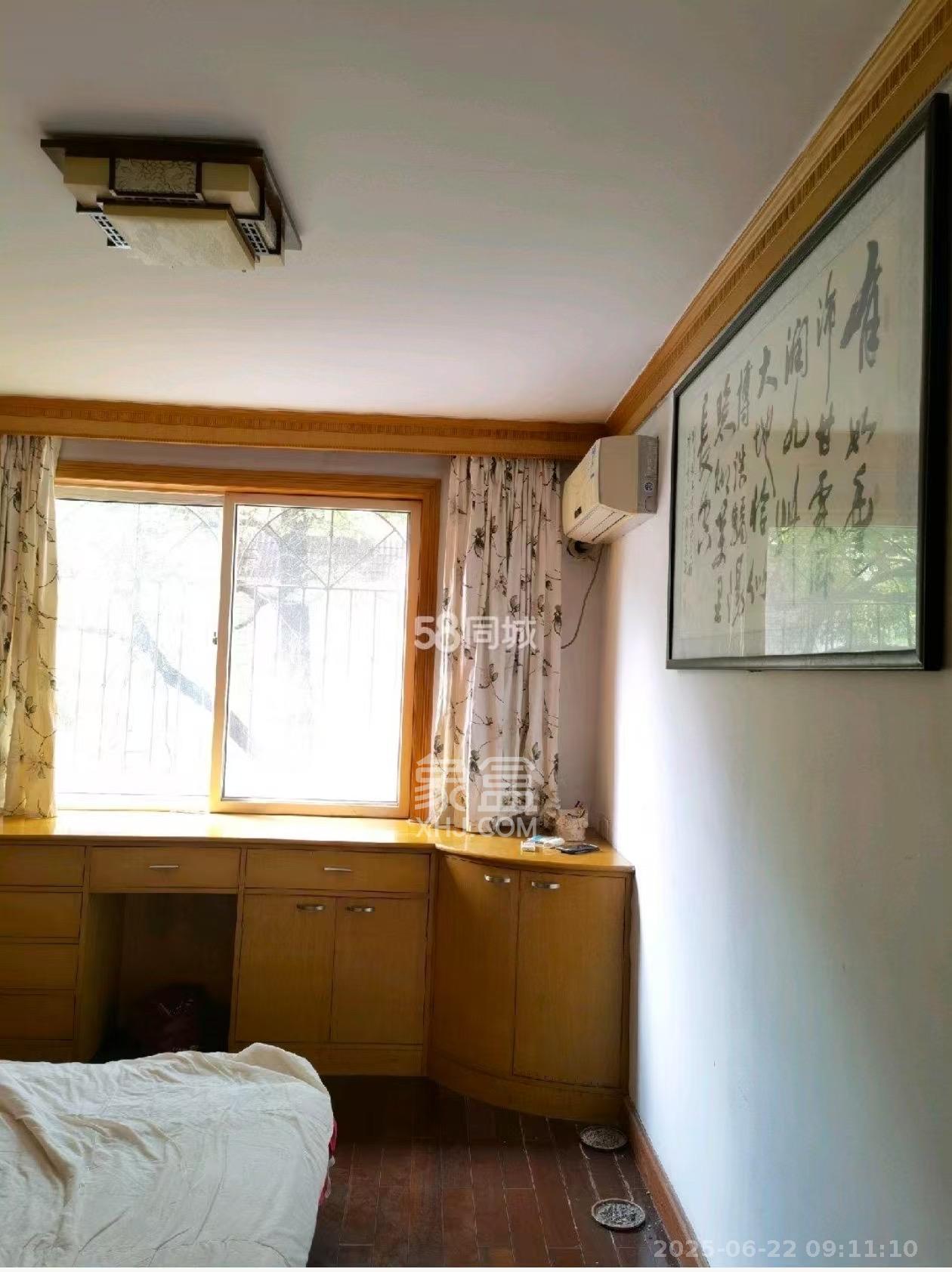 德政园  3室2厅1卫    2400.0元/月 德政园  3室2厅1卫    2400.0元/月室内图