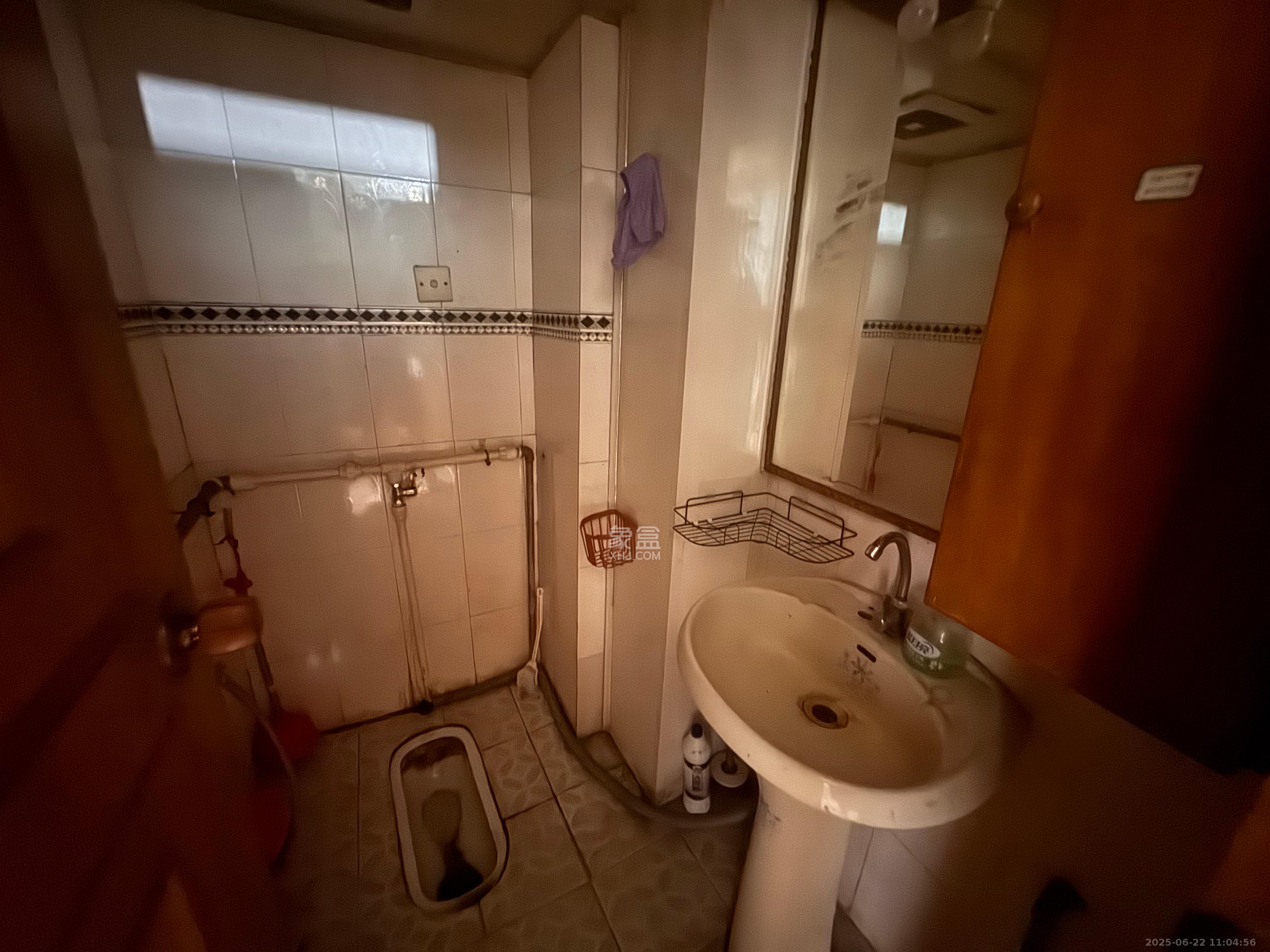 戥子桥散盘  3室2厅2卫    2200.0元/月 戥子桥散盘  3室2厅2卫    2200.0元/月室内图