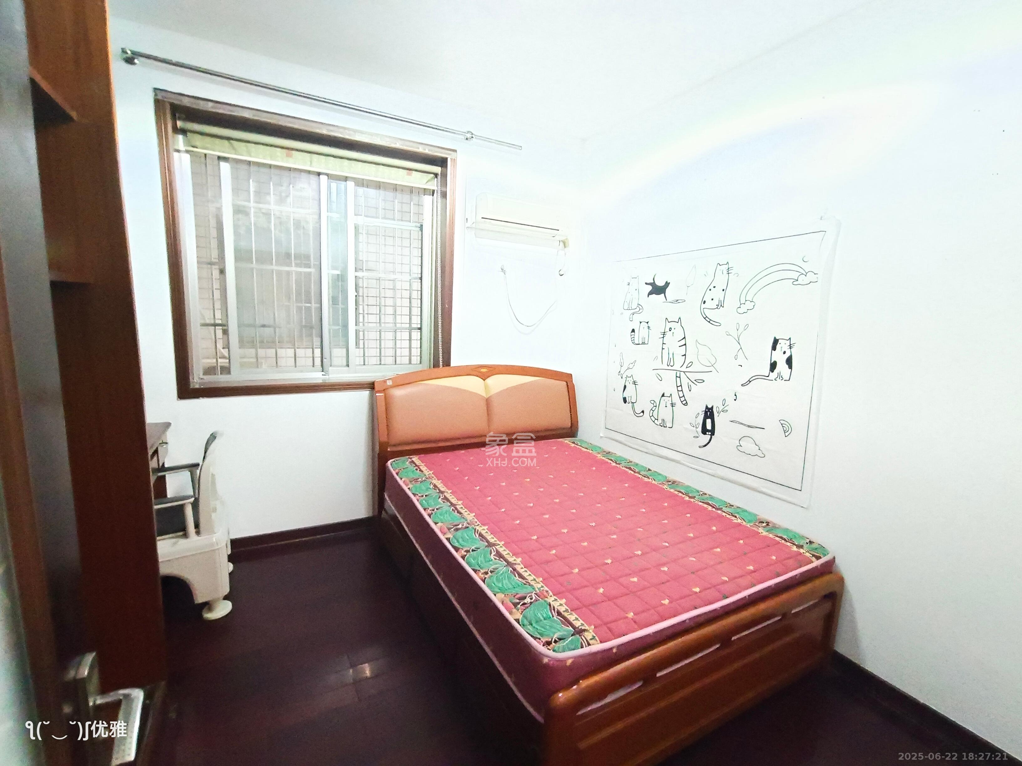 慧丰楼  3室2厅2卫   3200.00元/月室内图