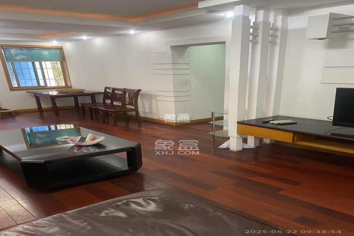 科教新村 4室2厅2卫 3000.0元/月 科教新村 4室2厅2卫 3000.0元/月室内图