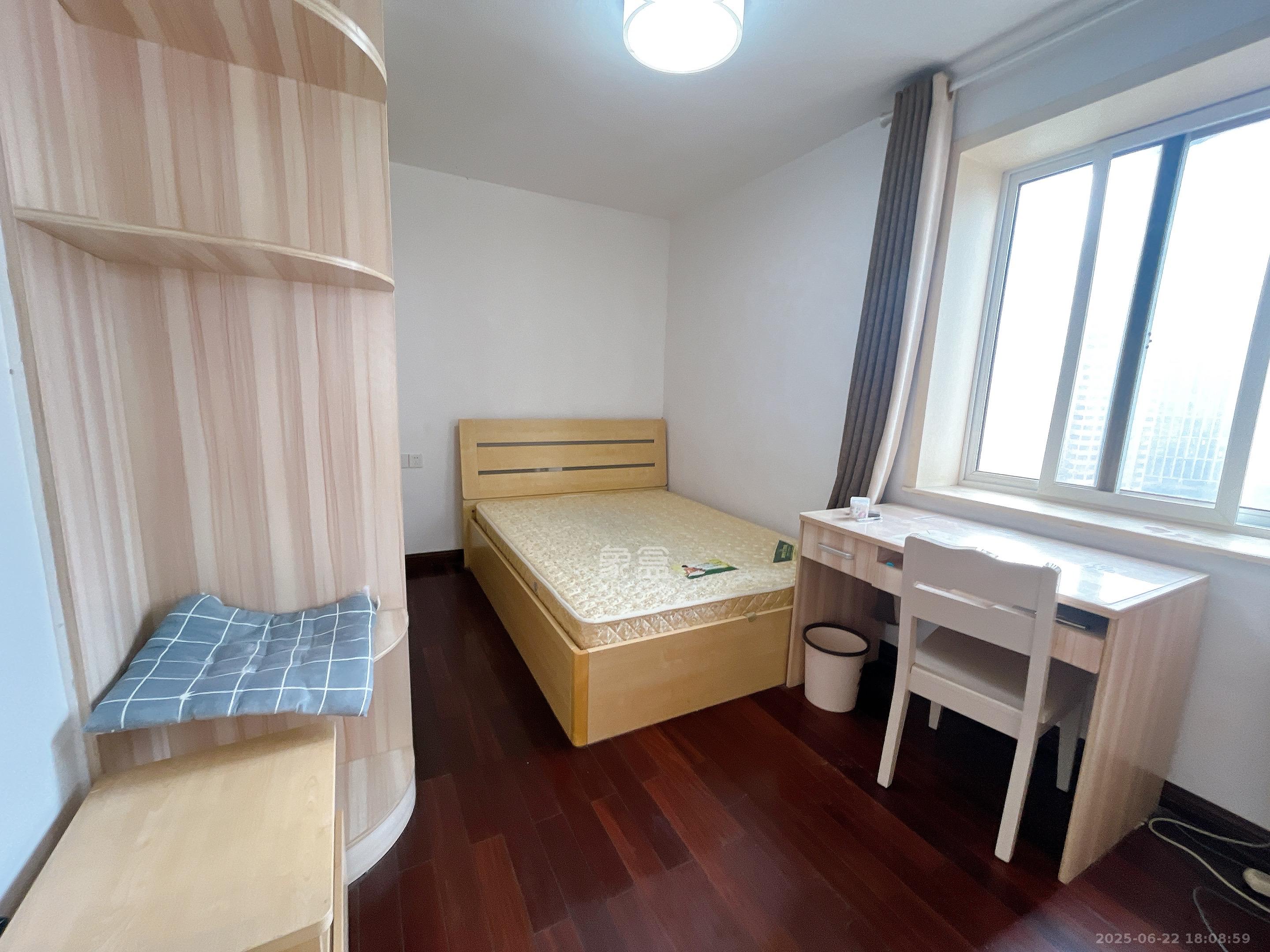 隆华金属宿舍  2室1厅1卫   2600.00元/月室内图