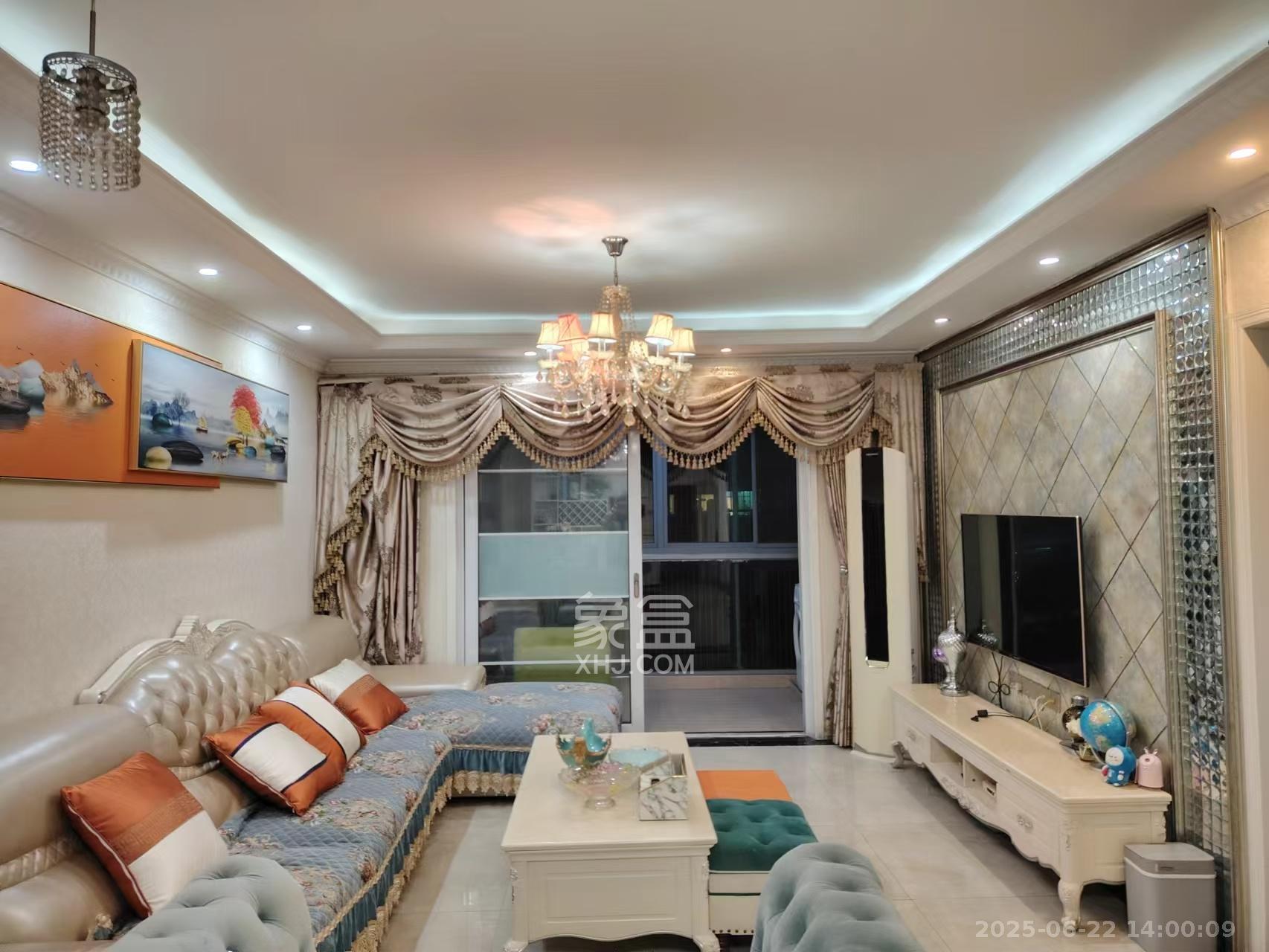 新城新世界一二三期  2室2厅1卫    2800.0元/月室内图