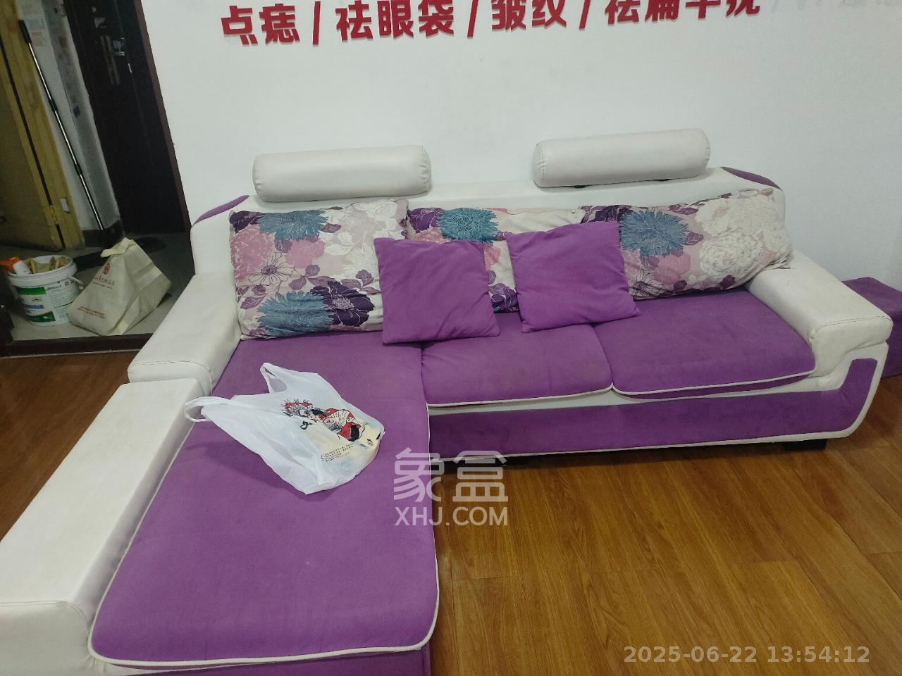 凯通国际城（凯通朝庭）  2室2厅1卫   2100.00元/月室内图