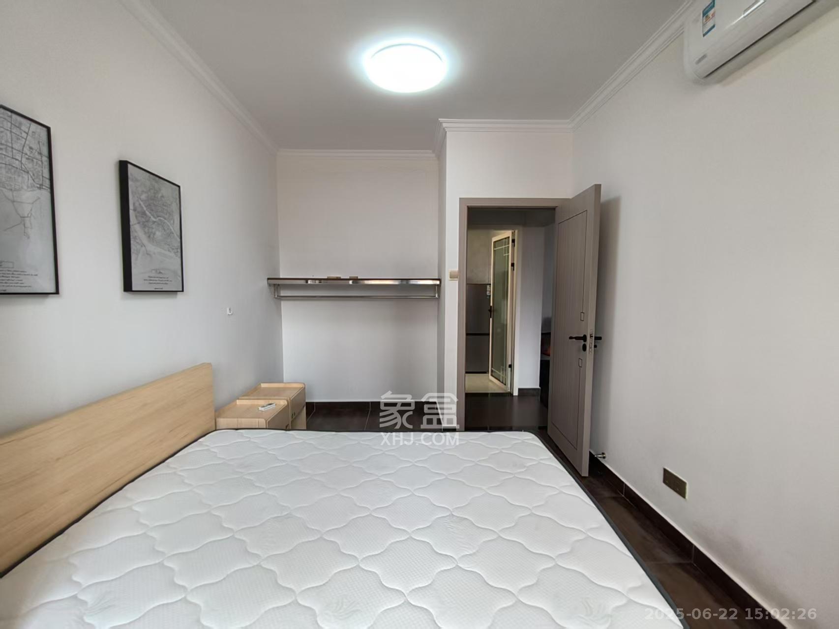 长城宾馆宿舍 3室1厅1卫 4200.0元/月 长城宾馆宿舍 3室1厅1卫 4200.0元/月室内图