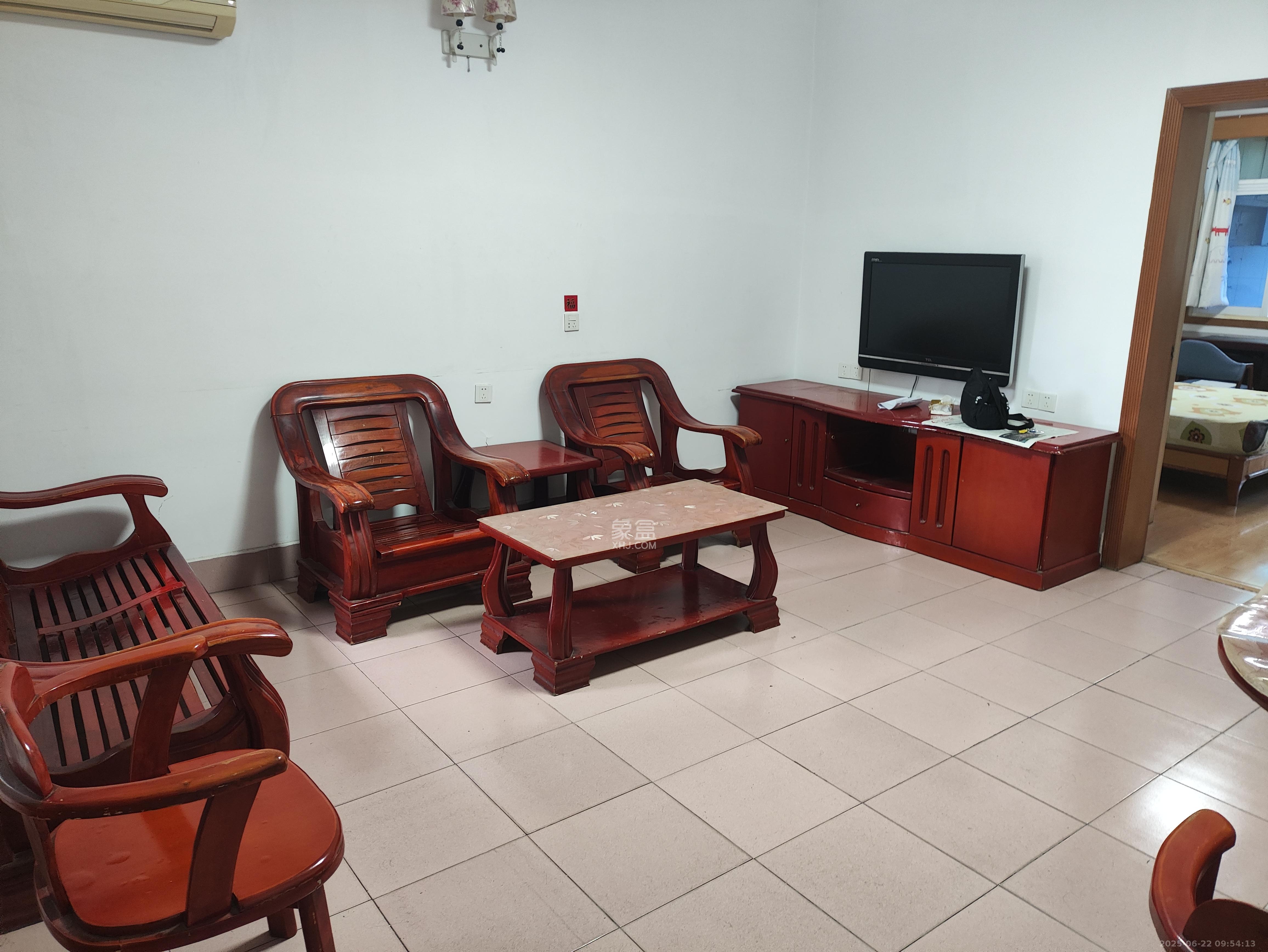 清水塘社区电信宿舍 2室1厅1卫 2800.0元/月 清水塘社区电信宿舍 2室1厅1卫 2800.0元/月室内图