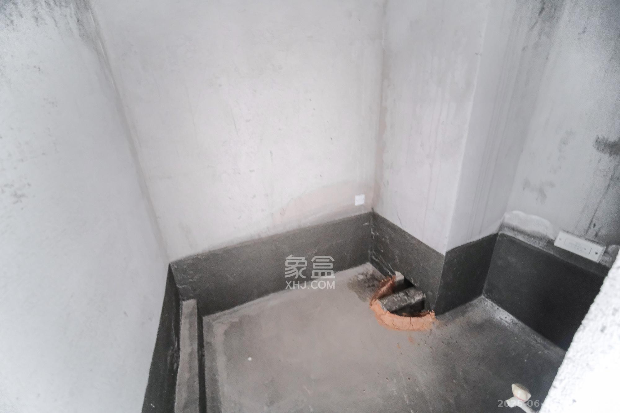 碧桂园翘楚棠  1室1厅1卫    15.0万 碧桂园翘楚棠  1室1厅1卫    15.0万卫生间