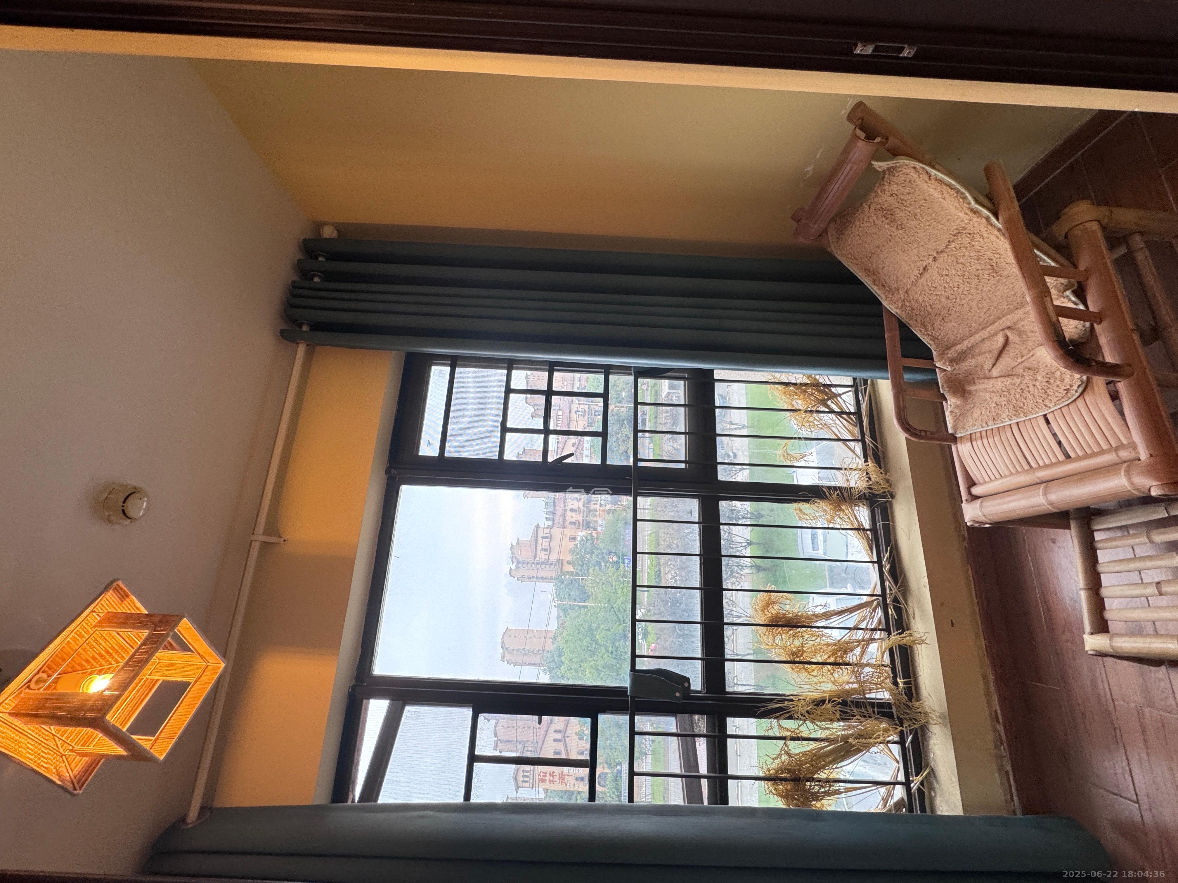 中海新城熙岸（中信新城五期）  1室1厅1卫    1000.0元/月室内图