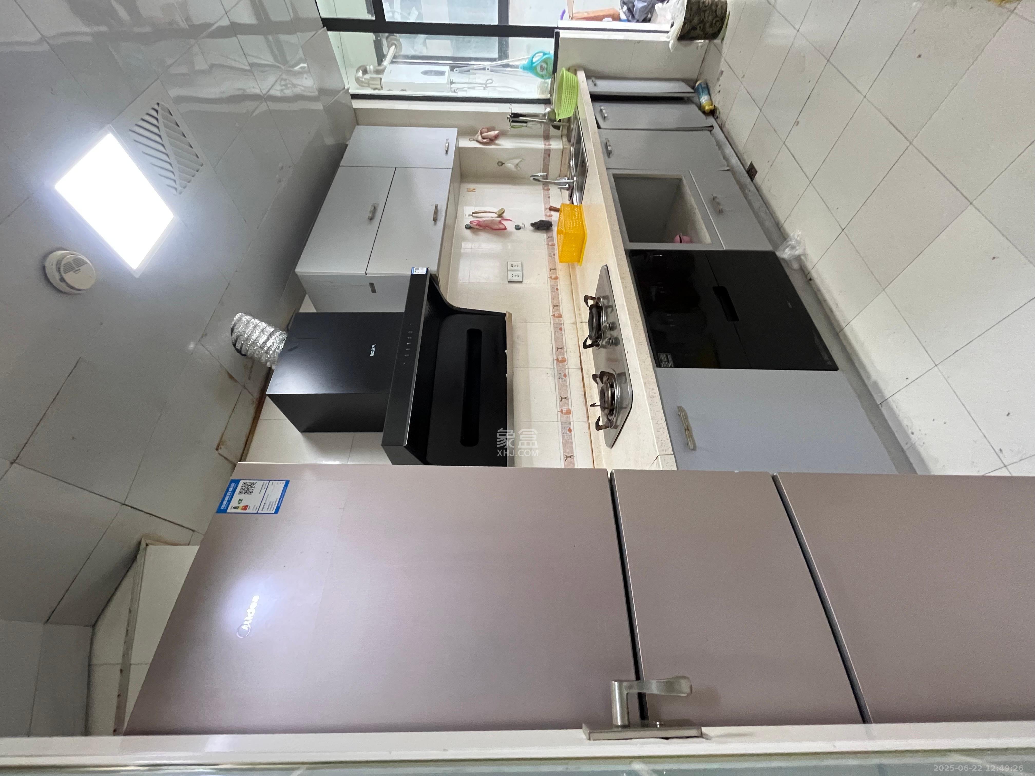 湘域中央 2室1厅1卫 3000.0元/月 湘域中央 2室1厅1卫 3000.0元/月室内图