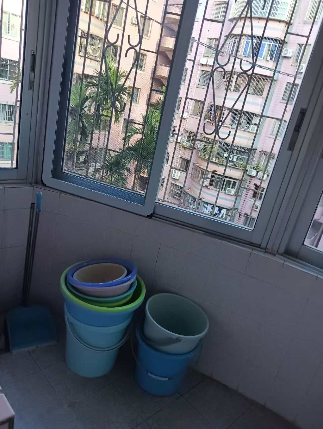 侨诚花园 2室1厅1卫 2200.0元/月 侨诚花园 2室1厅1卫 2200.0元/月室内图