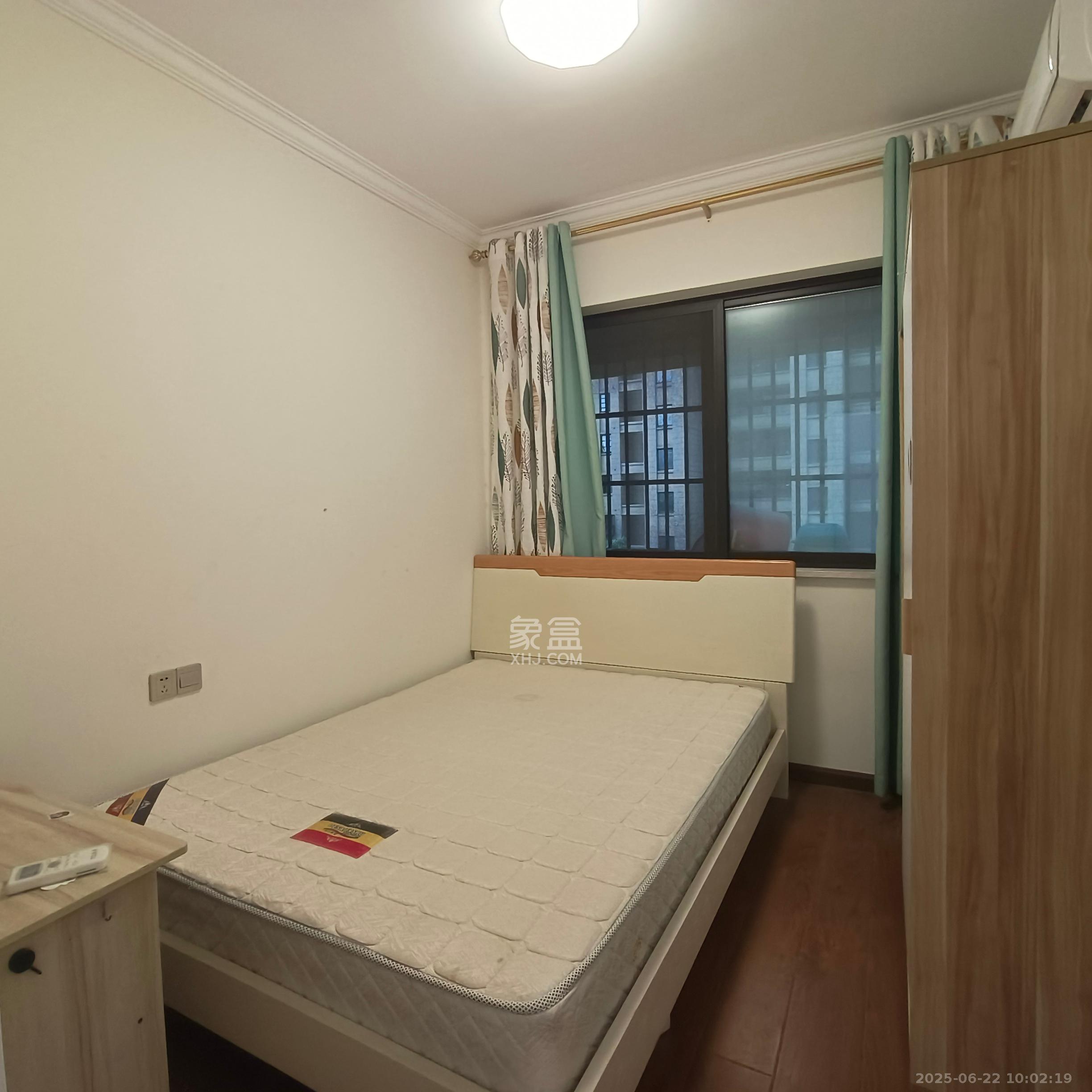 奥克斯缔壹城 3室2厅1卫 2200.0元/月 奥克斯缔壹城 3室2厅1卫 2200.0元/月室内图