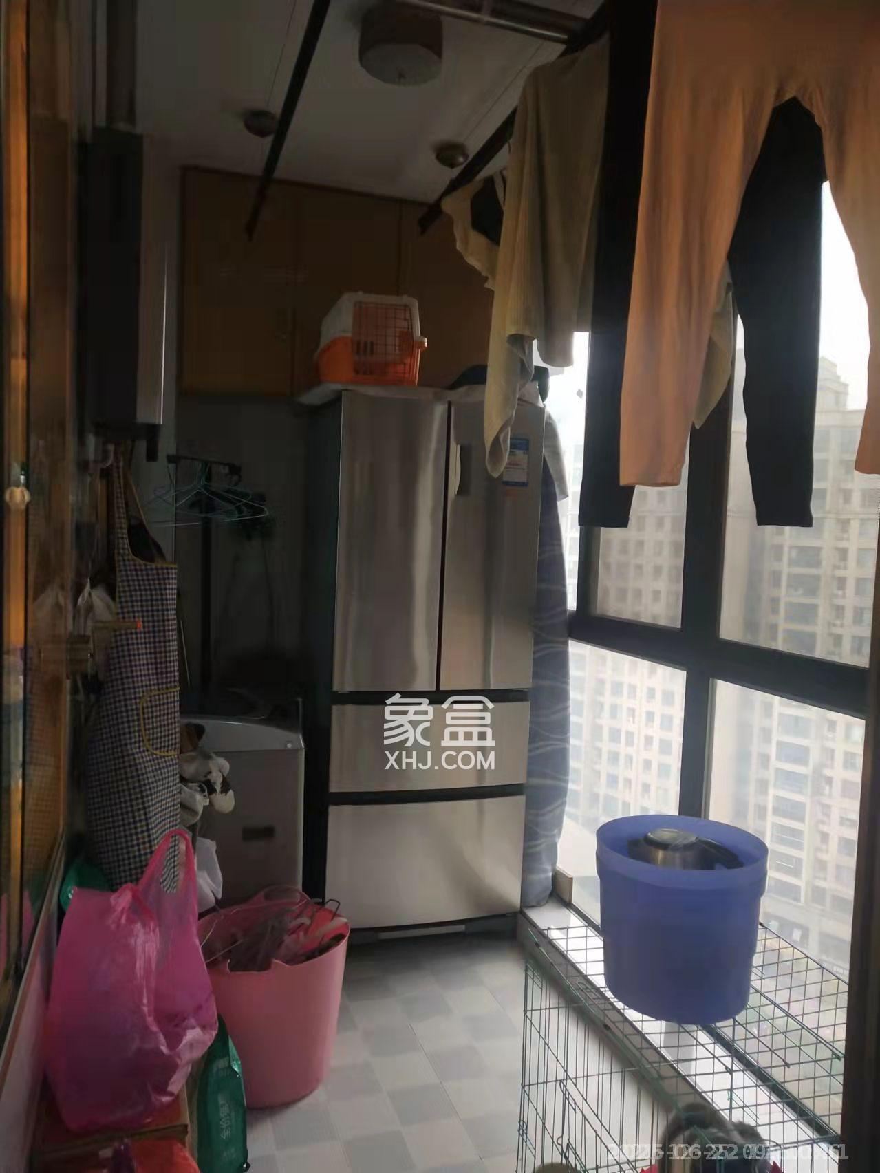 鑫远御文台一期  3室2厅1卫    2800.0元/月室内图