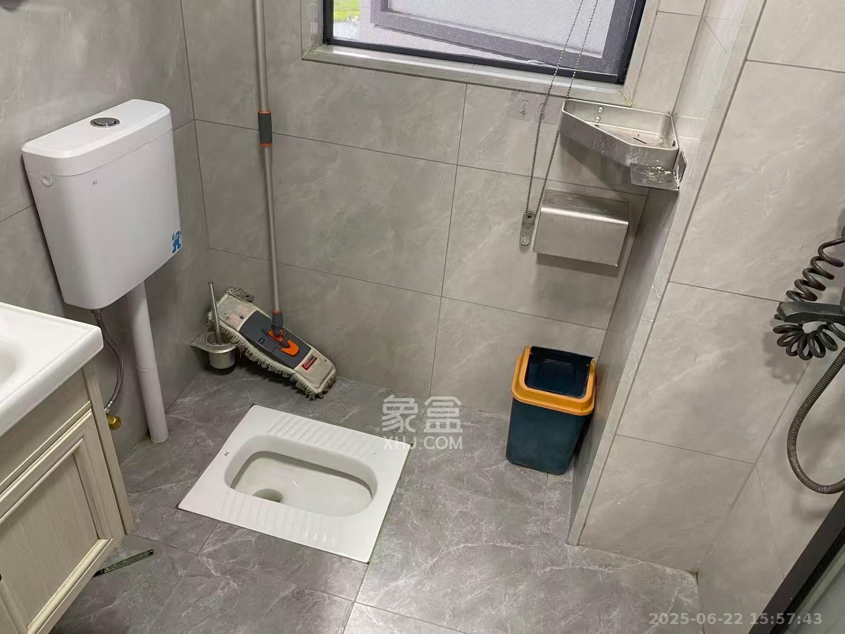 智达佳园  2室2厅1卫    2000.0元/月室内图