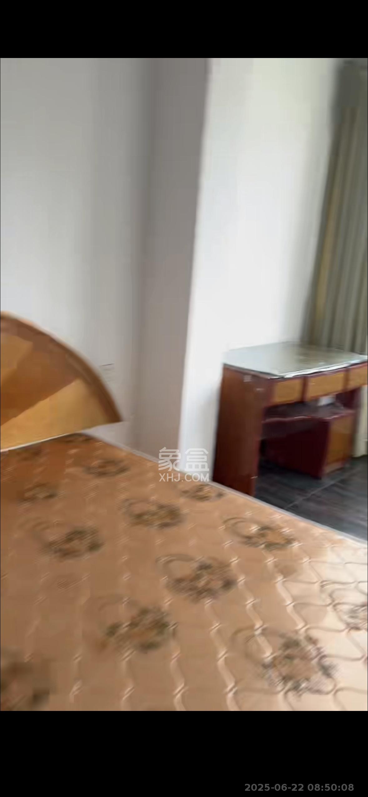 鄱阳小区  2室2厅2卫   1300.00元/月室内图