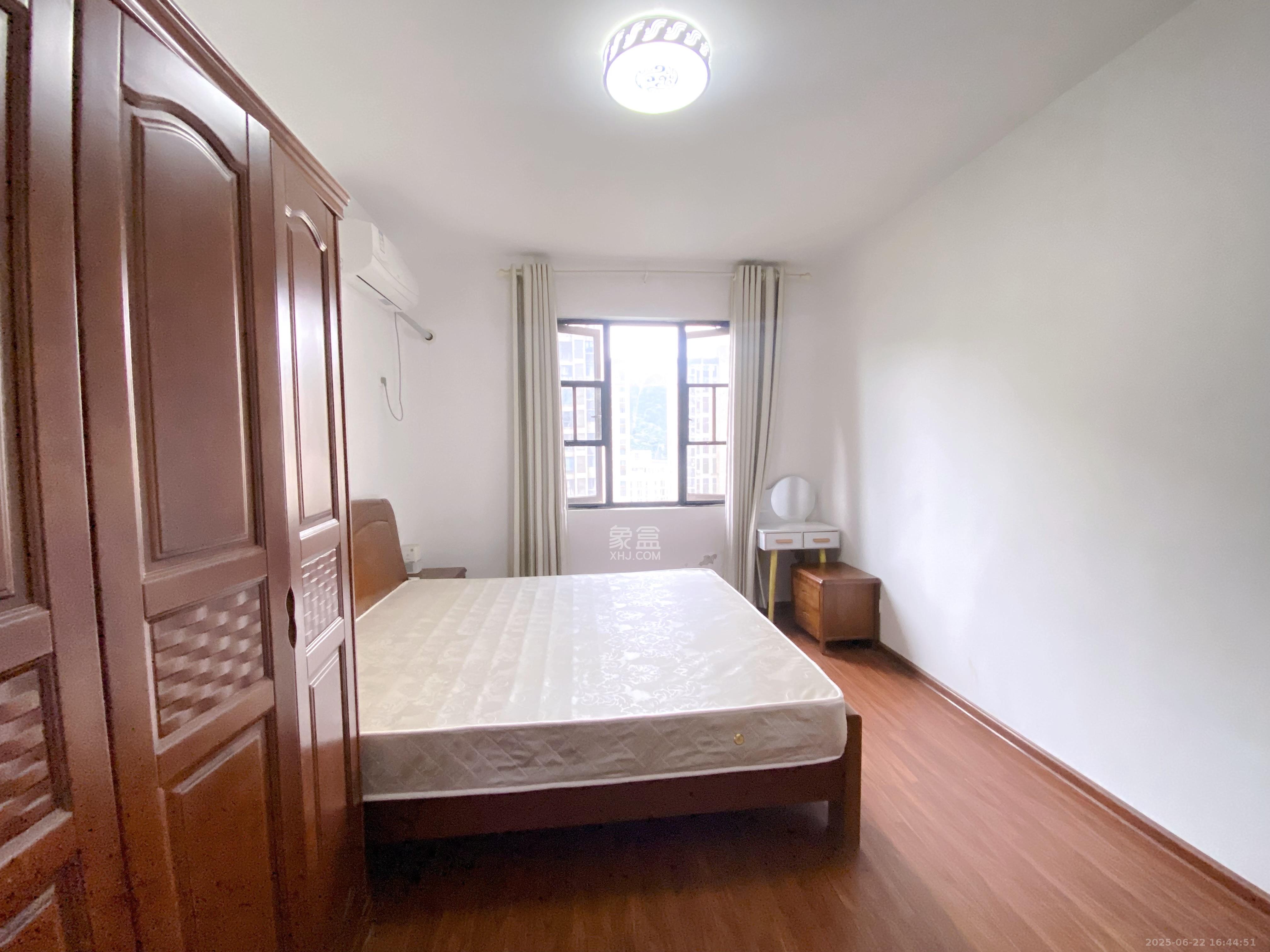 君康家园(梅溪湖七喜街)  3室2厅2卫    3200.0元/月 君康家园(梅溪湖七喜街)  3室2厅2卫    3200.0元/月室内图