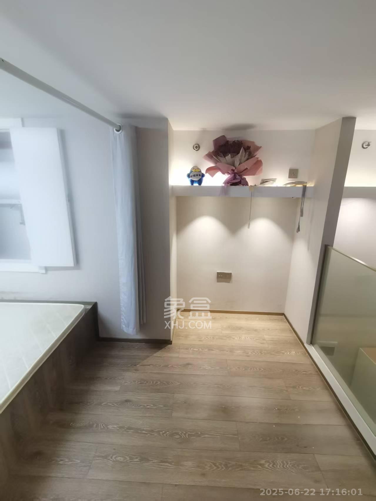 华远海蓝郡 2室1厅1卫 1400.0元/月 华远海蓝郡 2室1厅1卫 1400.0元/月室内图