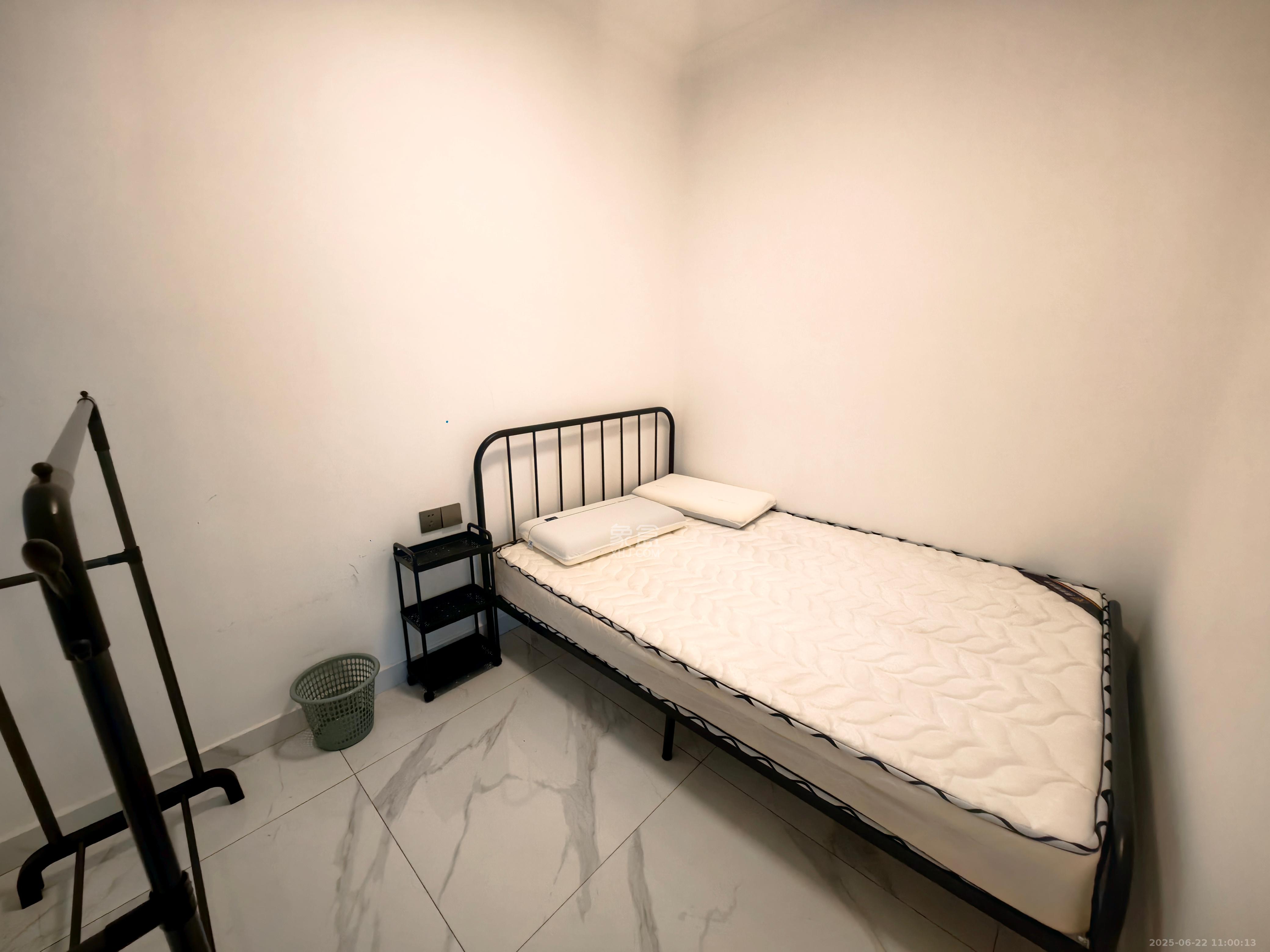 恒基凯旋门三期  2室2厅1卫   2200.00元/月室内图