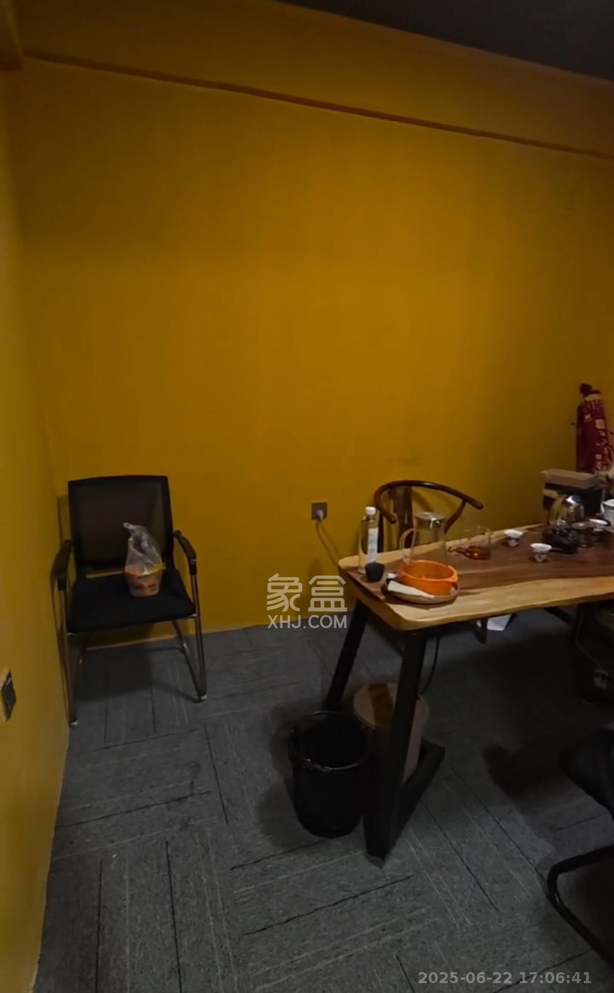 金科时代中心 3室1厅1卫 1800.0元/月 金科时代中心 3室1厅1卫 1800.0元/月室内图