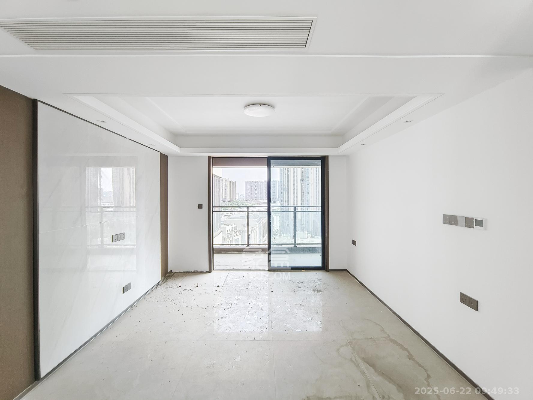 荣盛锦绣学府  3室2厅2卫    2800.0元/月 荣盛锦绣学府  3室2厅2卫    2800.0元/月室内图