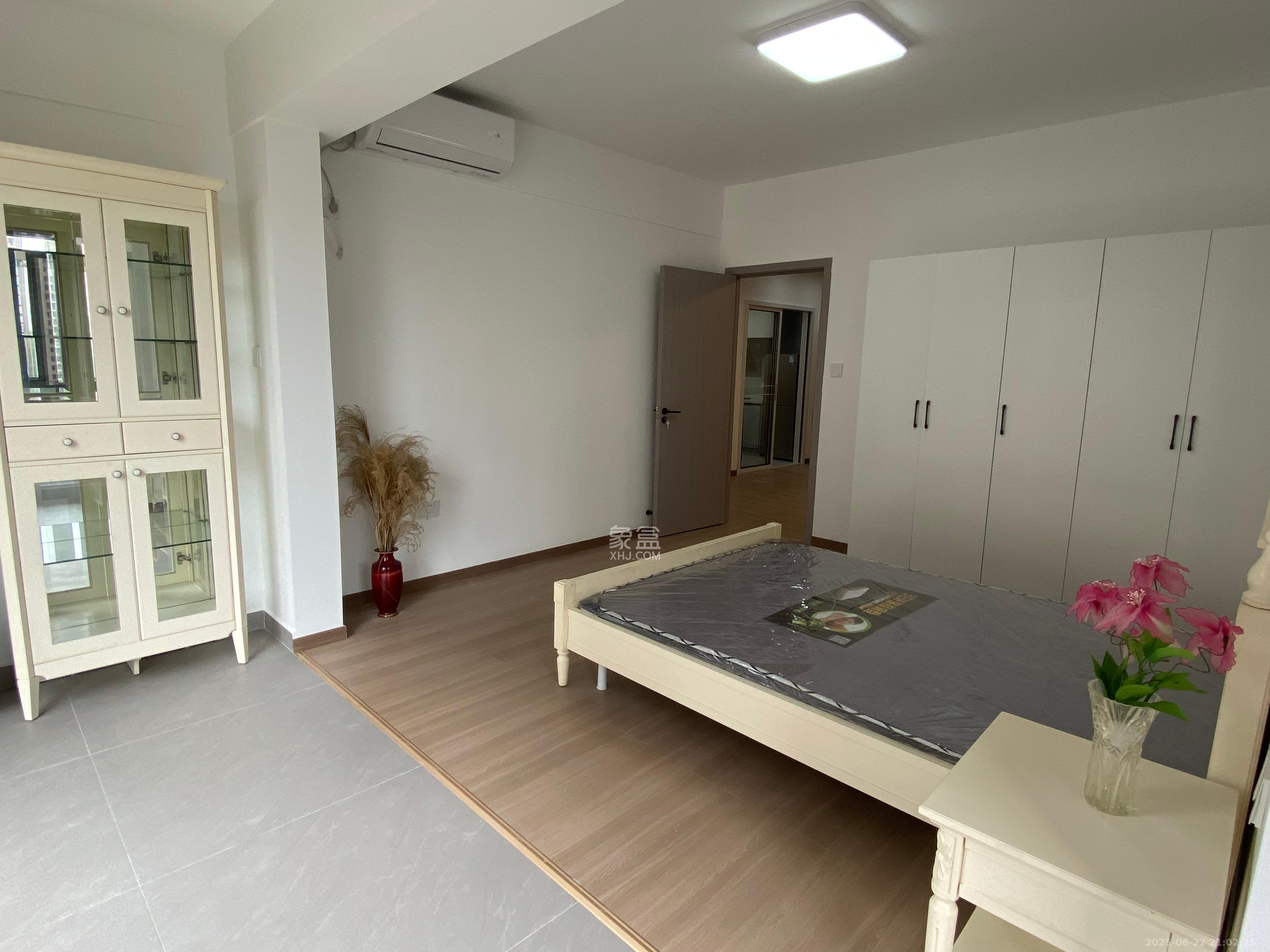 建发中央公园（建发美地）  2室2厅1卫   3300.00元/月室内图