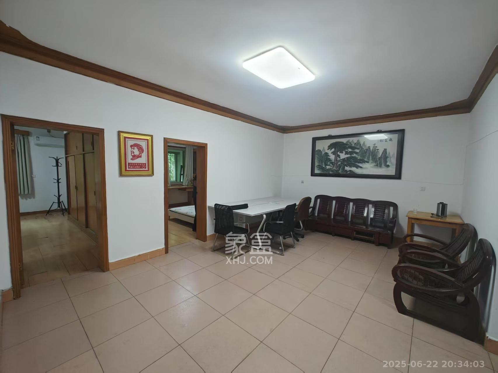 五一新村安置小区(永定社区、永兴社区、永祥社区)  2室1厅1卫    1900.0元/月 五一新村安置小区(永定社区、永兴社区、永祥社区)  2室1厅1卫    1900.0元/月