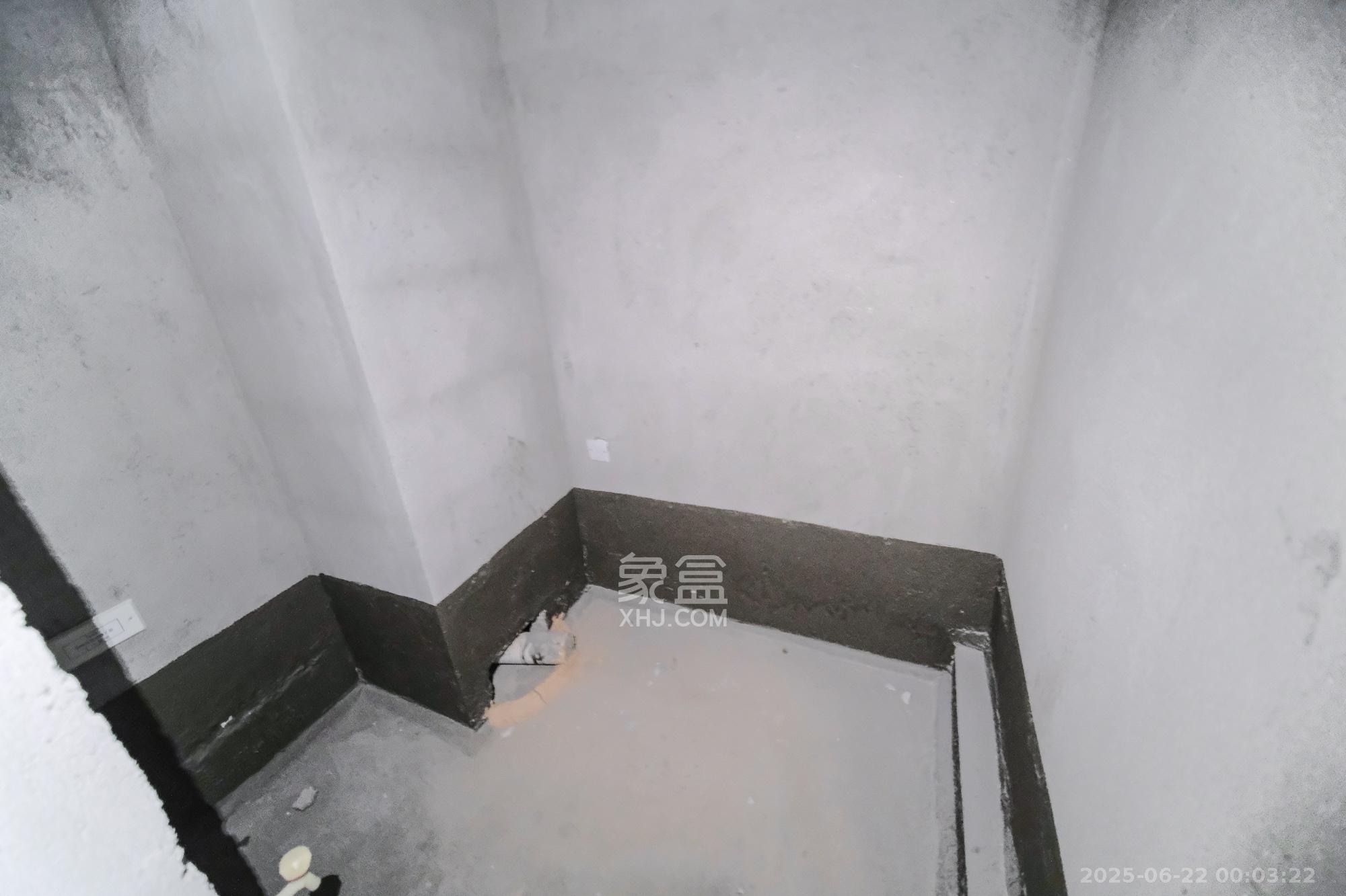 碧桂园翘楚棠  1室1厅1卫    15.0万卫生间