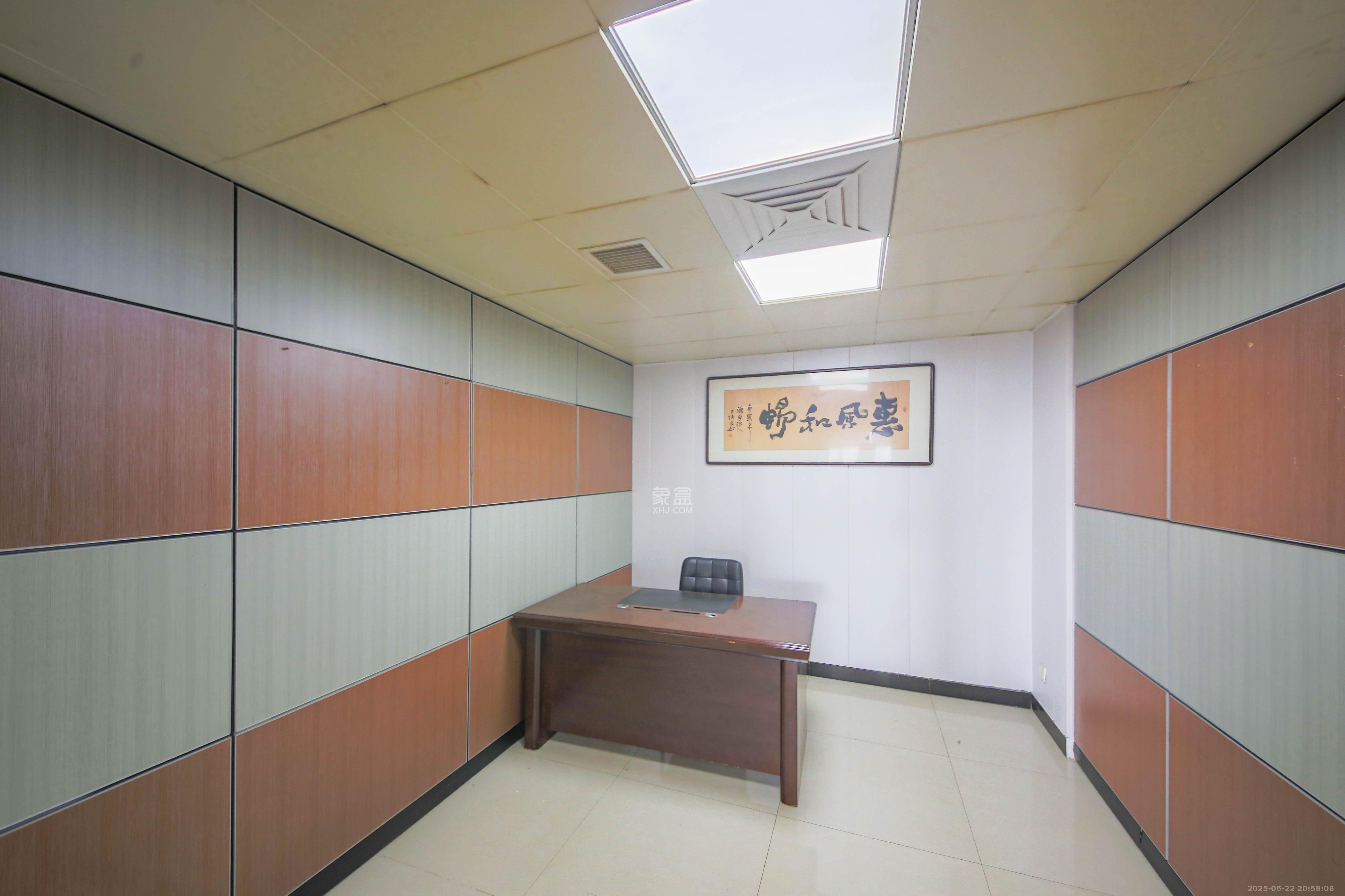 和庄 3室1厅1卫 52.0万 和庄 3室1厅1卫 52.0万卧室