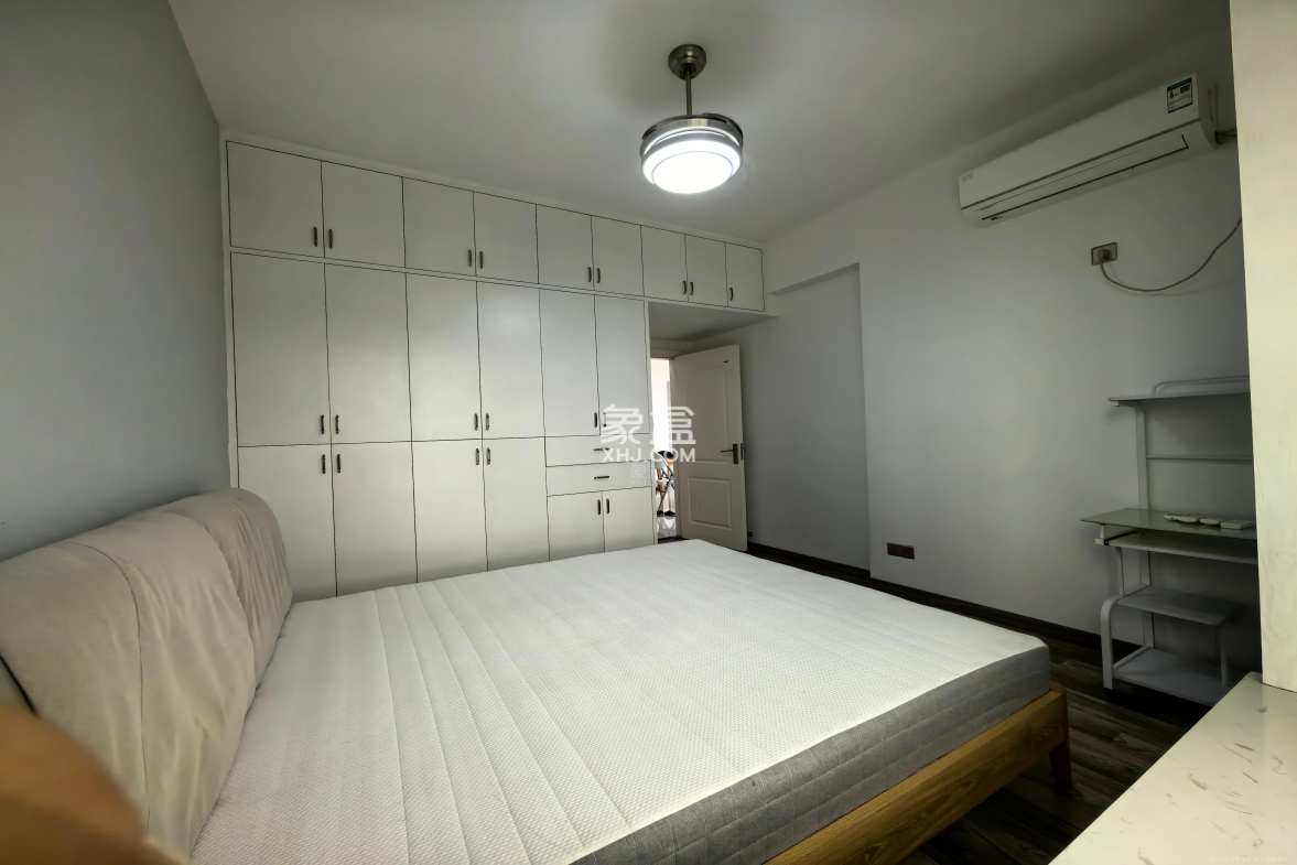 武广国际学苑  3室2厅2卫    2000.0元/月 武广国际学苑  3室2厅2卫    2000.0元/月室内图