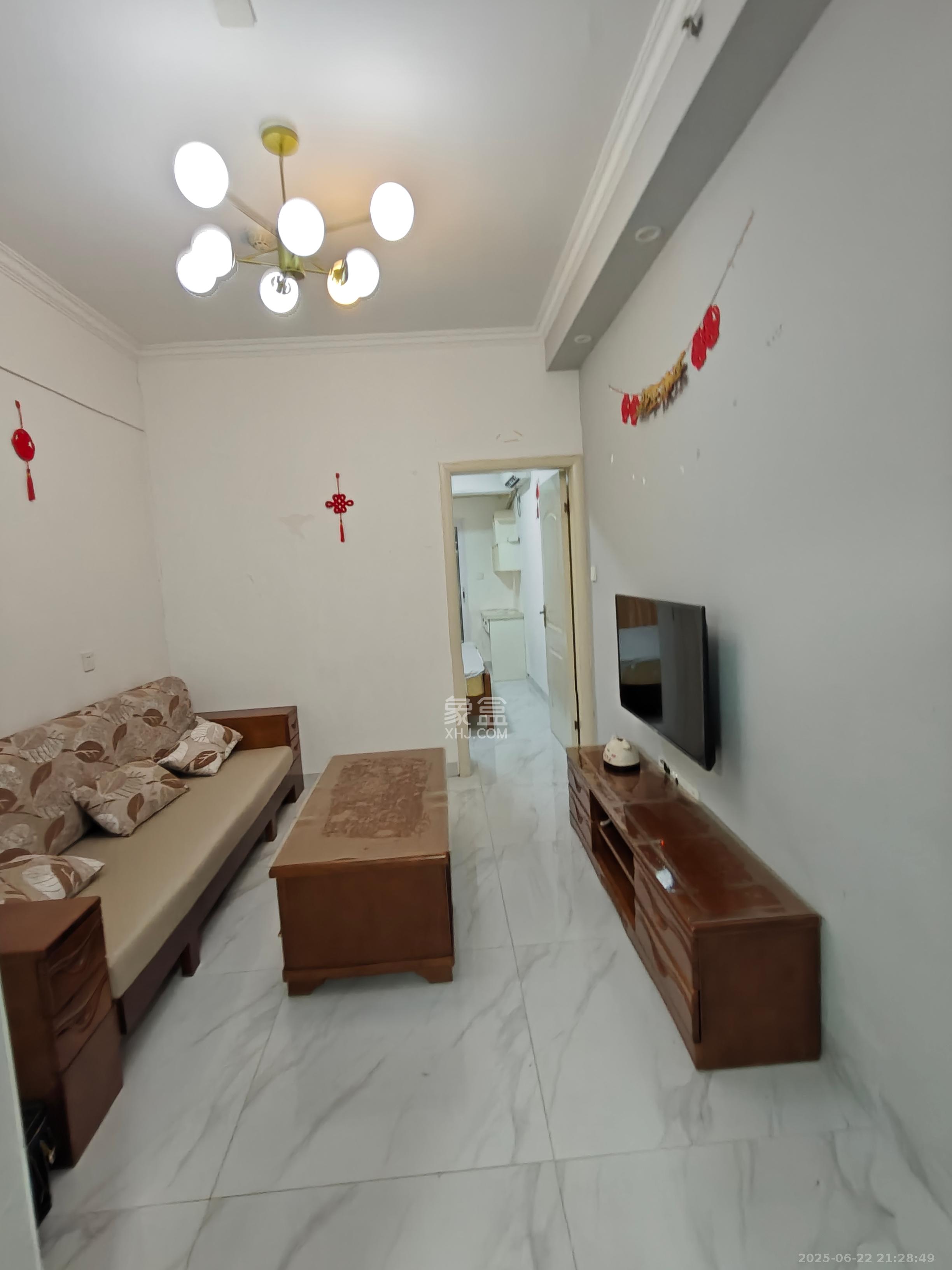 壹廷中央府院(福地花园) 1室1厅1卫 2100.0元/月 壹廷中央府院(福地花园) 1室1厅1卫 2100.0元/月室内图