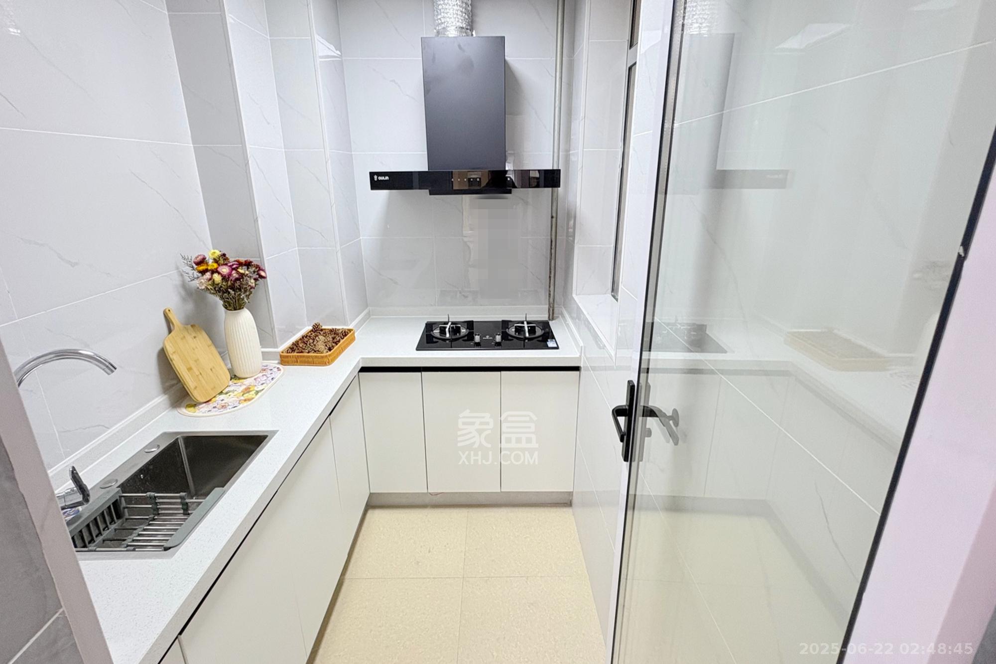 凯通国际城（凯通朝庭）  2室1厅1卫    55.0万厨房