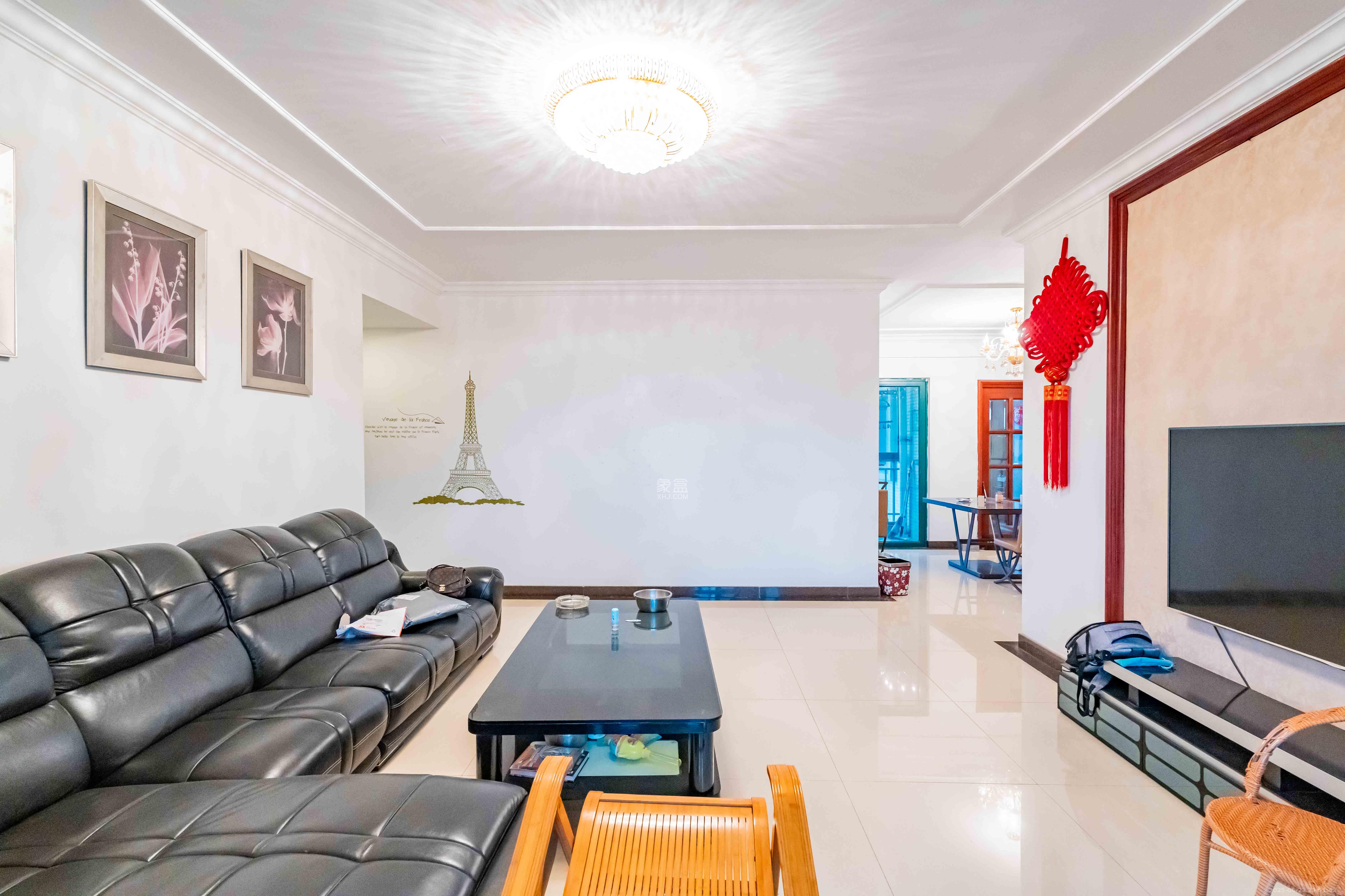 恒大雅苑  4室2厅2卫    132.0万 恒大雅苑  4室2厅2卫    132.0万客厅