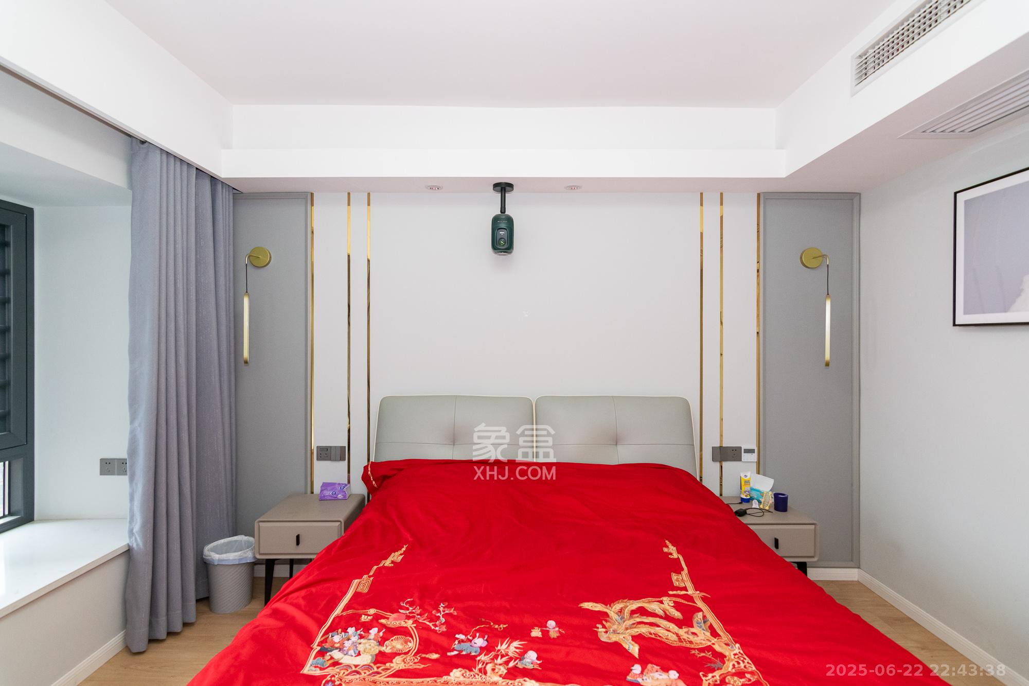 大汉公园里(大汉幸福佳园) 4室2厅2卫 78.0万 大汉公园里(大汉幸福佳园) 4室2厅2卫 78.0万卧室