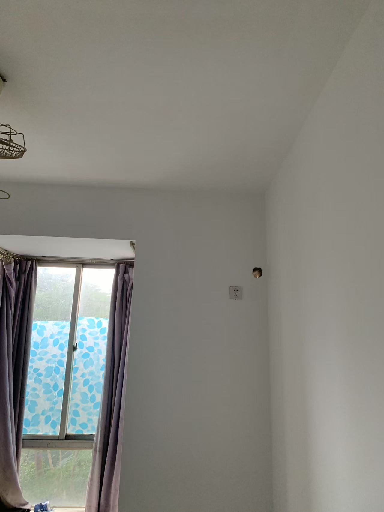 银通花园 3室2厅2卫 2600.0元/月 银通花园 3室2厅2卫 2600.0元/月室内图