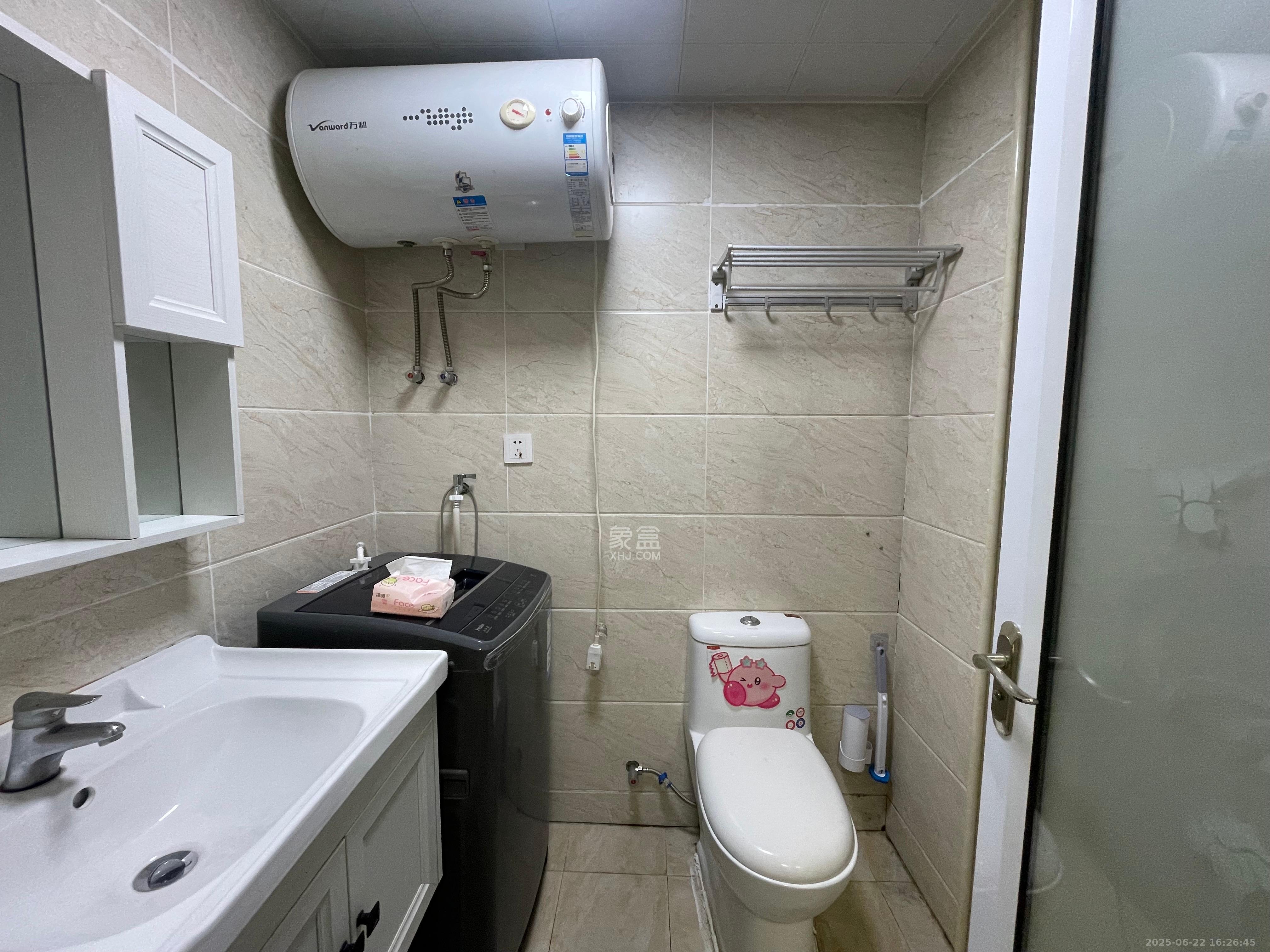达美D6区  1室1厅1卫   1500.00元/月室内图