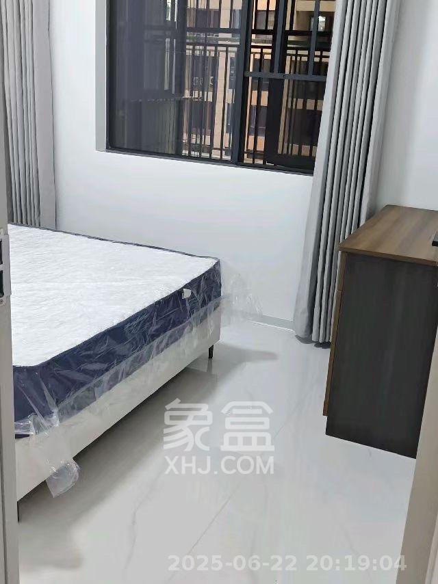 莲馨苑  3室1厅1卫   3000.00元/月室内图1