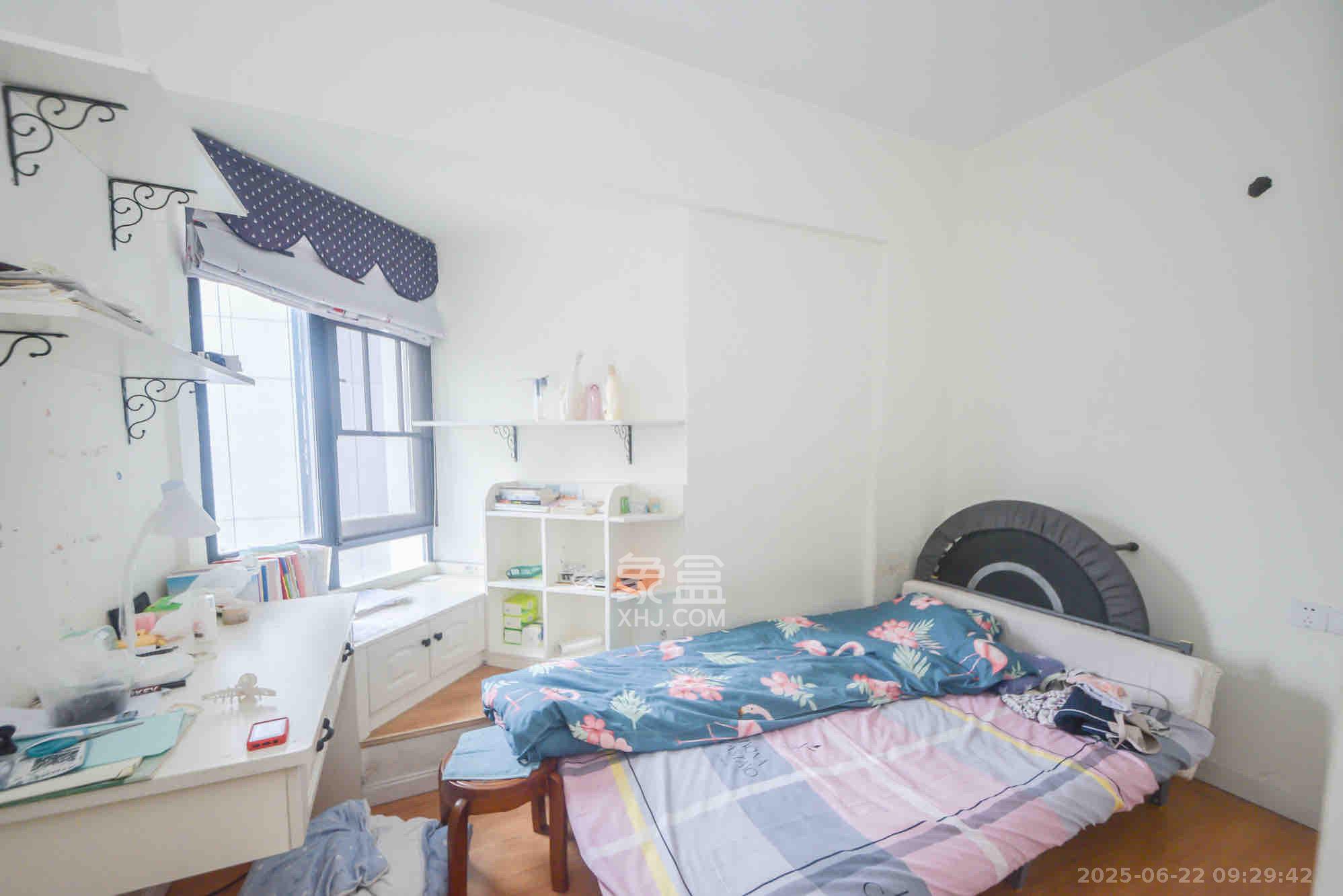 云鼎公馆 4室1厅1卫 2800.0元/月 云鼎公馆 4室1厅1卫 2800.0元/月室内图